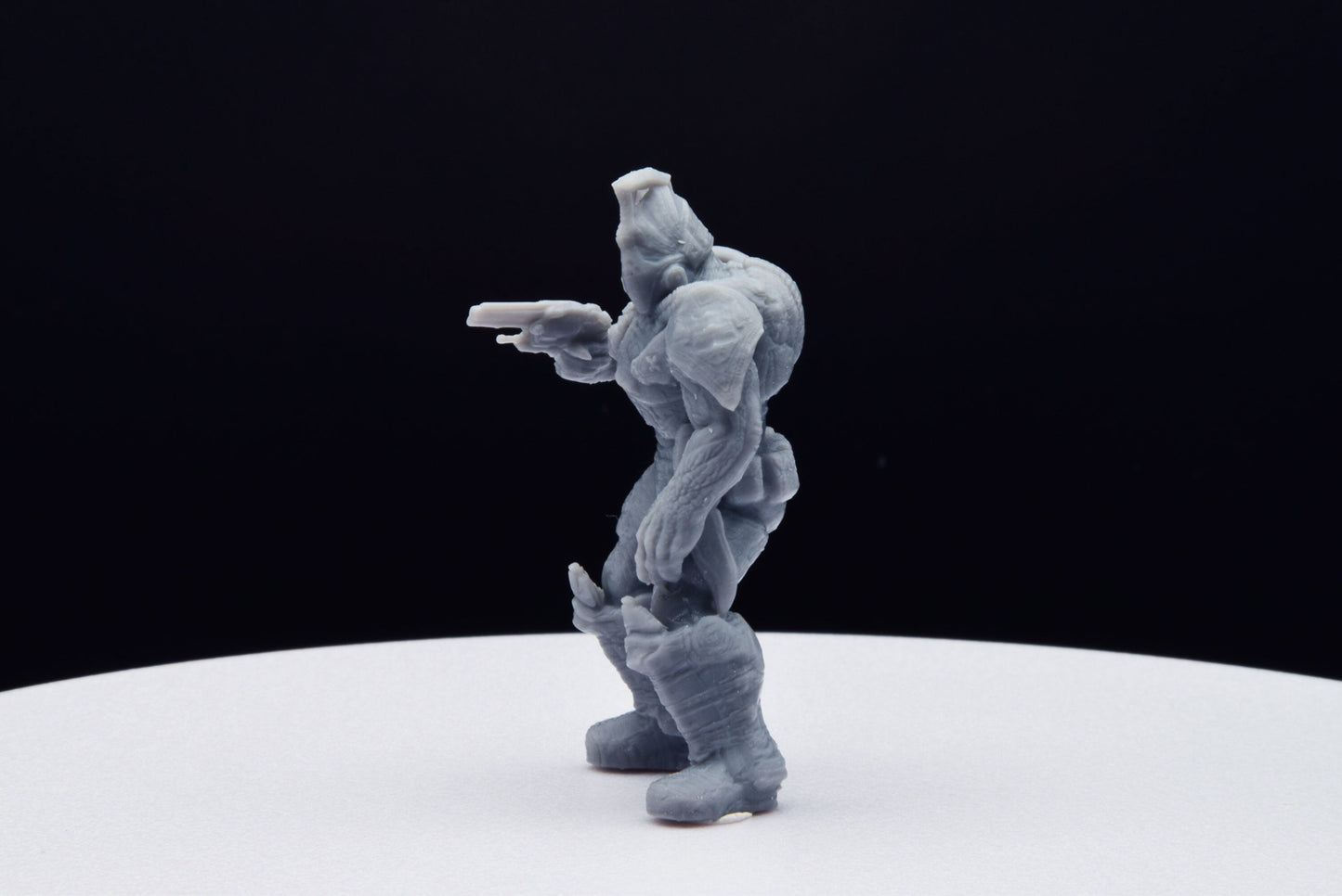 Gears Of War Drone Bolter Ot Miniature - TheSTLSmith - 3D Printed with high quality resin for Skirmish/D&D games