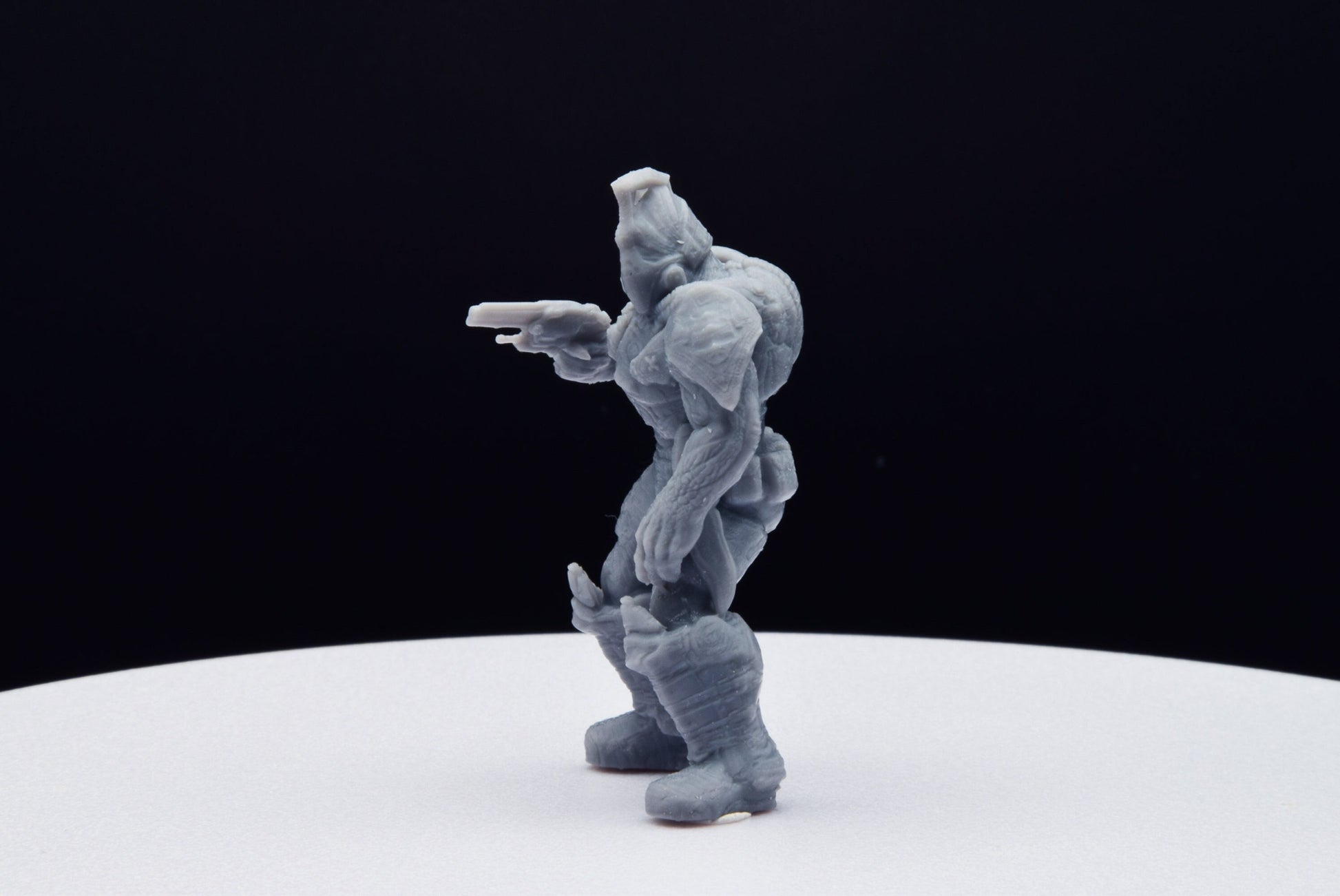 Gears Of War Drone Bolter Ot Miniature - TheSTLSmith - 3D Printed with high quality resin for Skirmish/D&D games