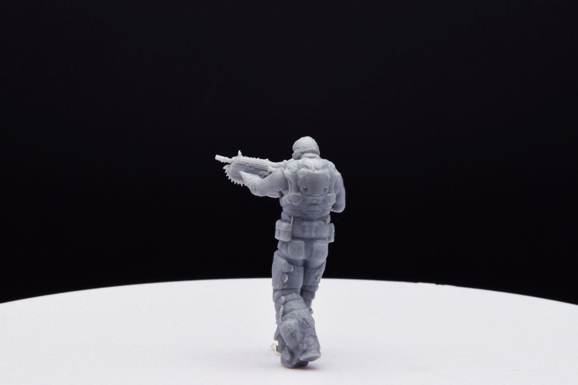 Gears Of War COG Soldier Summer Ot Miniature - TheSTLSmith - 3D Printed with high quality resin for Skirmish/D&D games