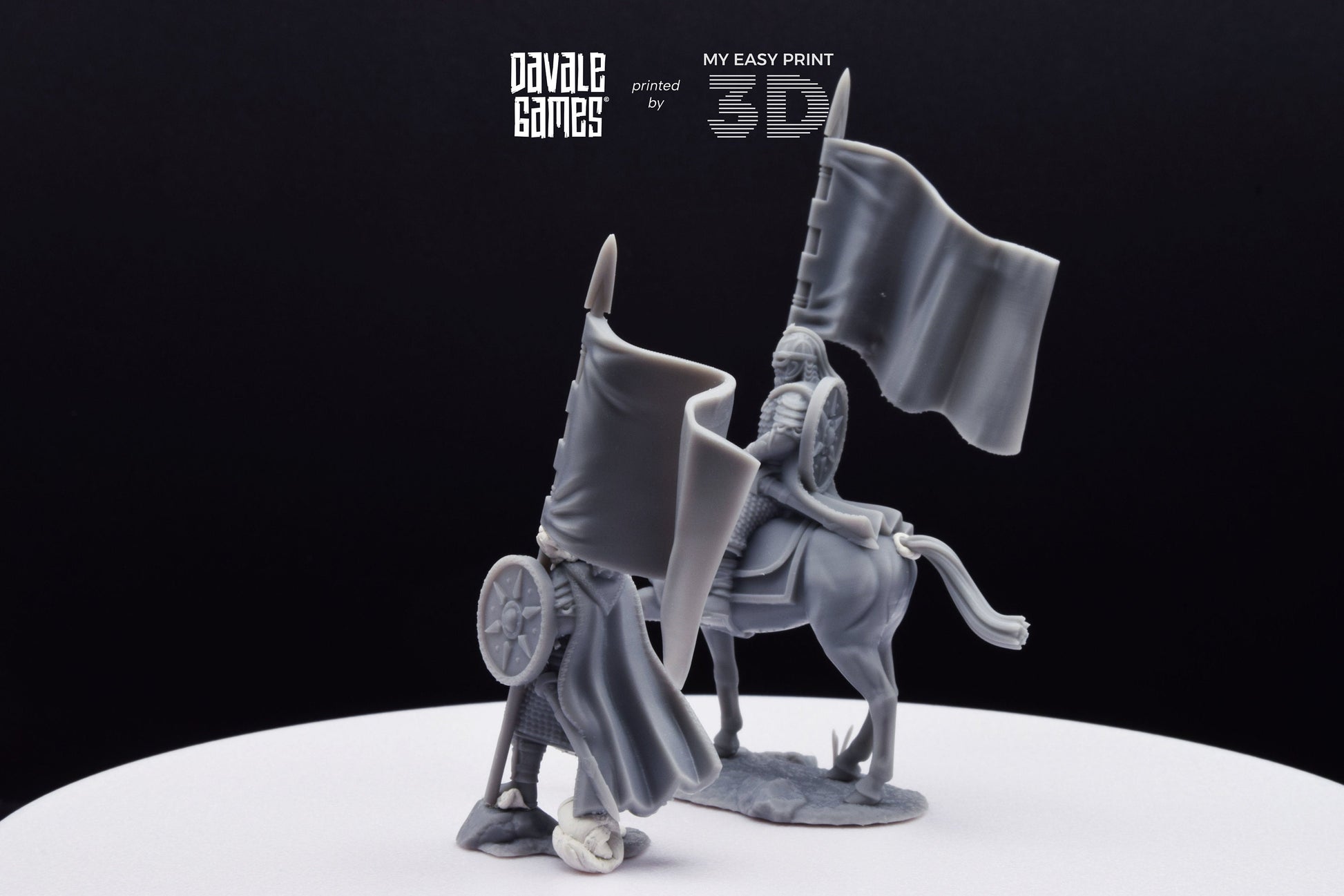West Human Royal Guard with Banner - Foot and Mounted - Davale Games - 3D Printed with high quality resin for LOTR/D&D games