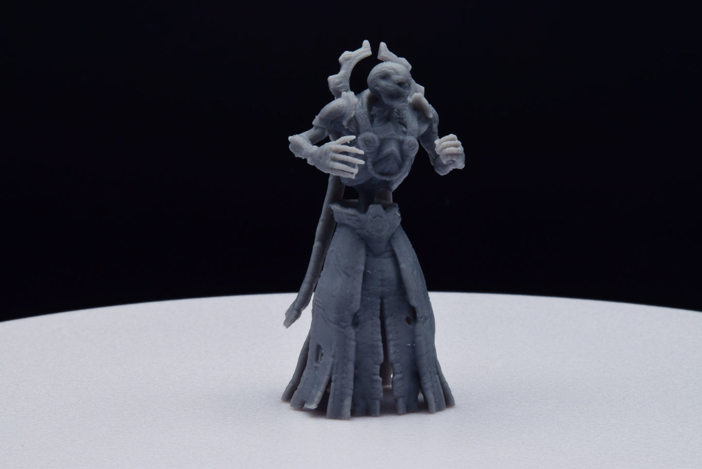 Gears Of War Epic Reaper Ot Miniature - TheSTLSmith - 3D Printed with high quality resin for Skirmish/D&D games