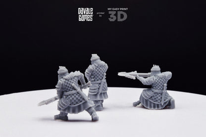Silver Goat Dwarves with Crossbow - Davale Games - 3D Printed with high quality resin for LOTR/D&D games
