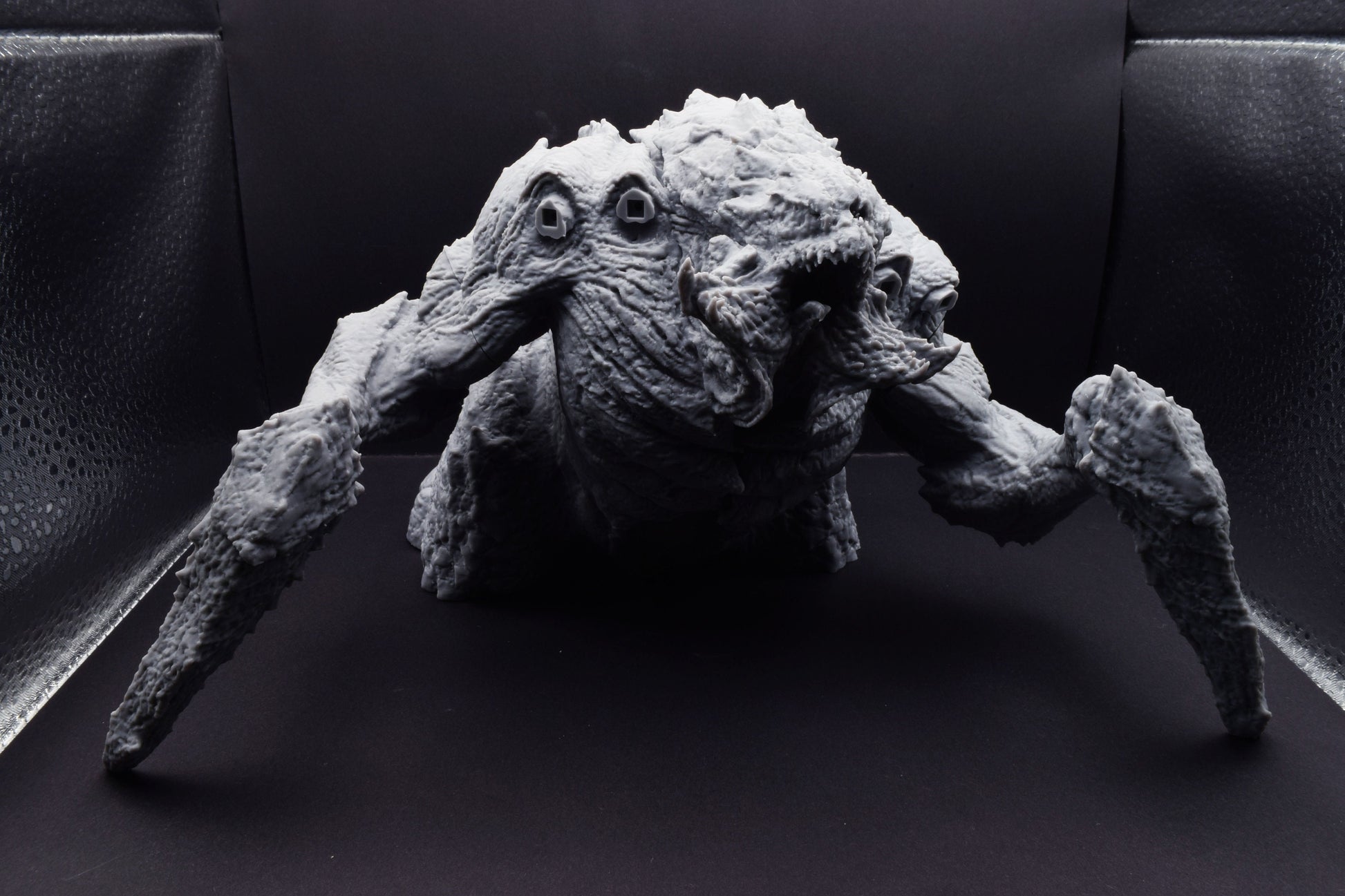 Gears Of War Hive Beast Boss - TheSTLSmith - 3D Printed with high quality resin for Skirmish/D&D games