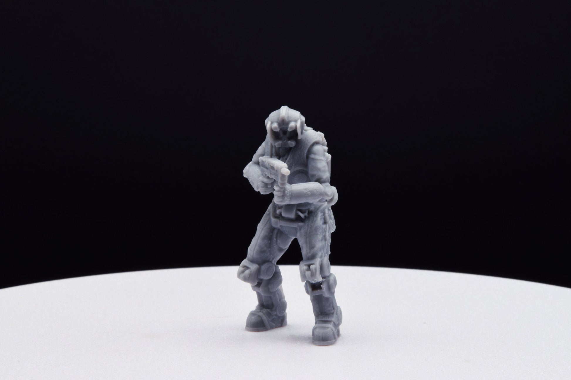 Gears Of War DeeBee Shepherd Miniature - TheSTLSmith - 3D Printed with high quality resin for Skirmish/D&D games