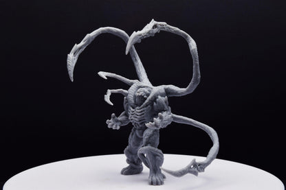 Gears Of War Lambent Zerker Ot Miniature - TheSTLSmith - 3D Printed with high quality resin for Skirmish/D&D games