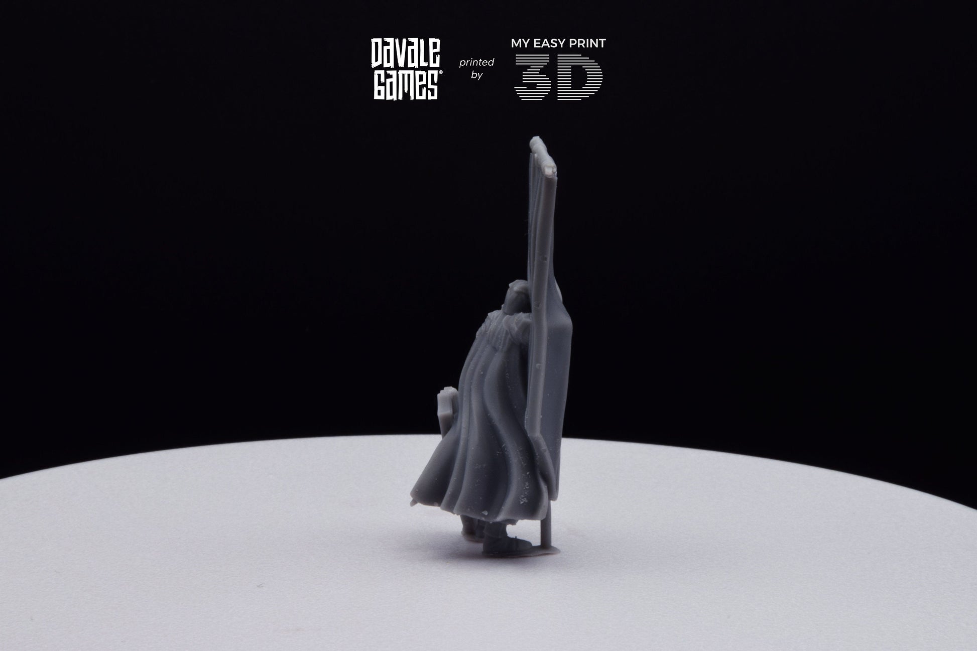 Armoured Wood Elf on Foot Banner 2 - Davale Games - 3D Printed with high quality resin for LOTR/D&D games