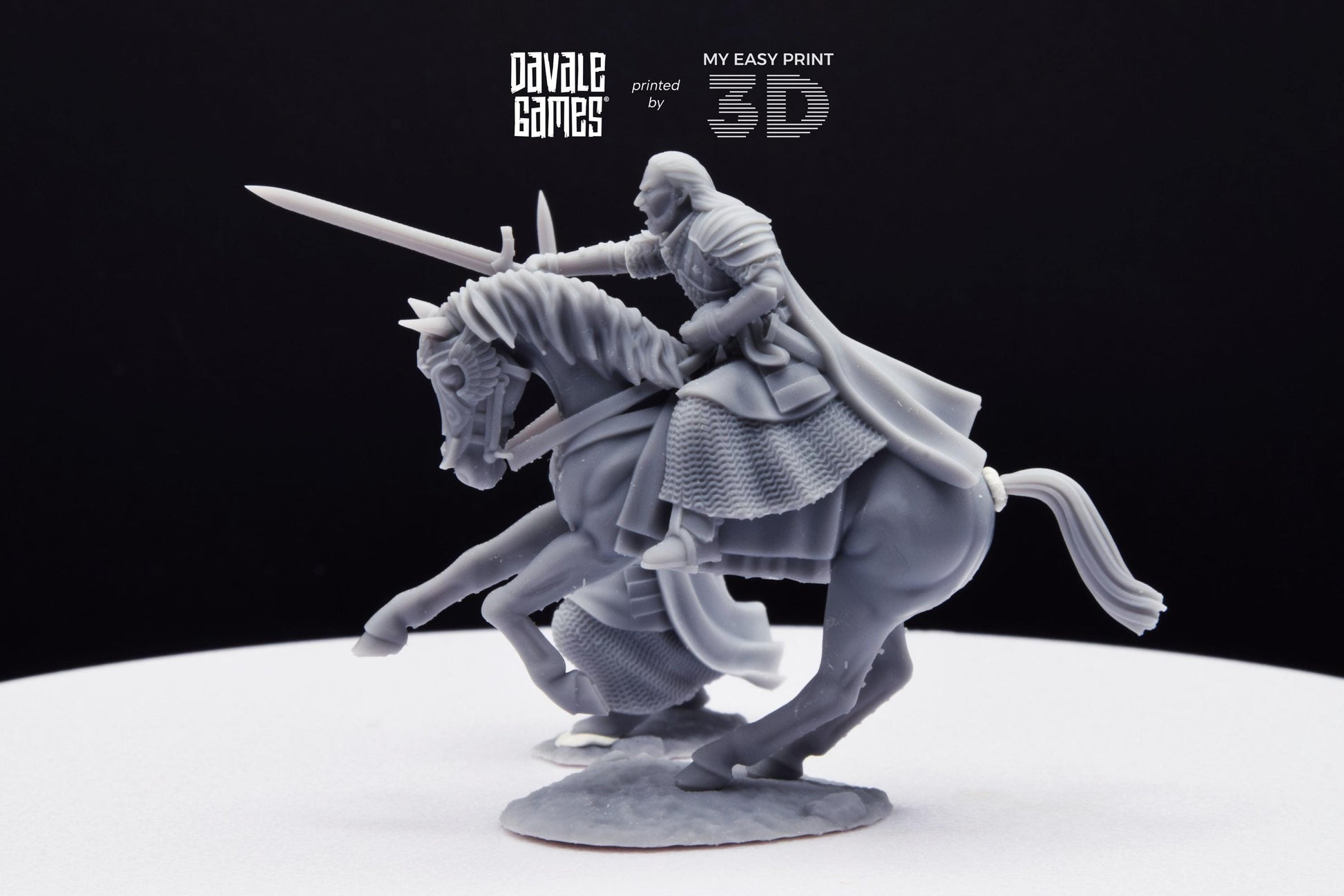 Grey Castle - Harold, The keeper of the keys - Foot and Mounted - Davale Games - 3D Printed with high quality resin for LOTR/D&D games