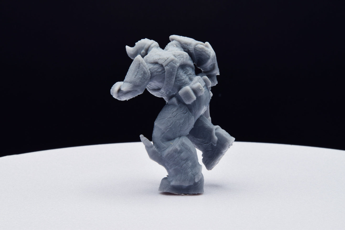Gears Of War Hunter Ot Miniature - TheSTLSmith - 3D Printed with high quality resin for Skirmish/D&D games