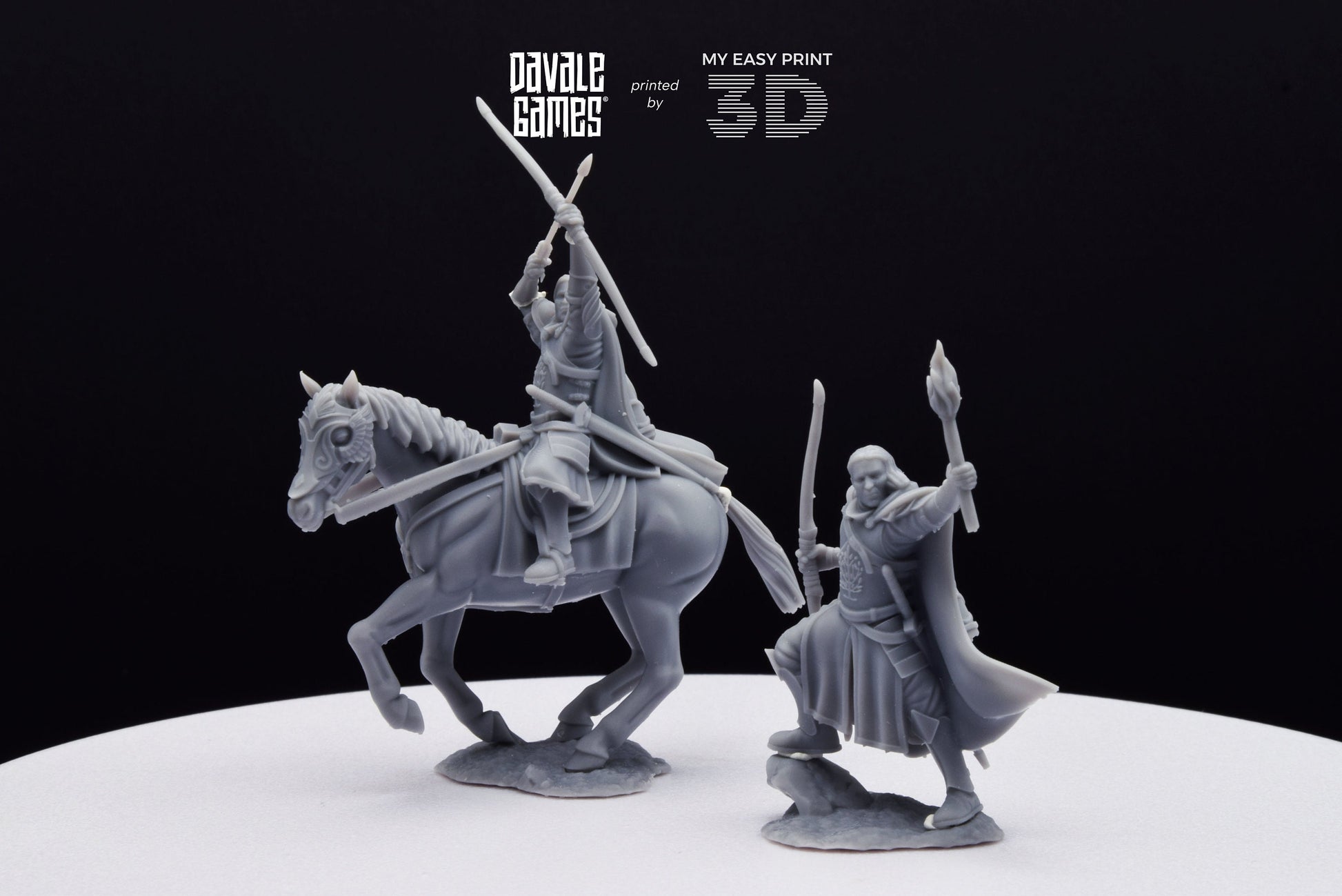 Berf Grey Castle Court Captain - Foot and Mounted - Davale Games - 3D Printed with high quality resin for LOTR/D&D games