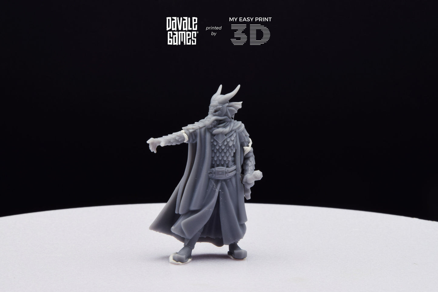 Dragon Army Dark Mage - Davale Games - 3D Printed with high quality resin for LOTR/D&D games