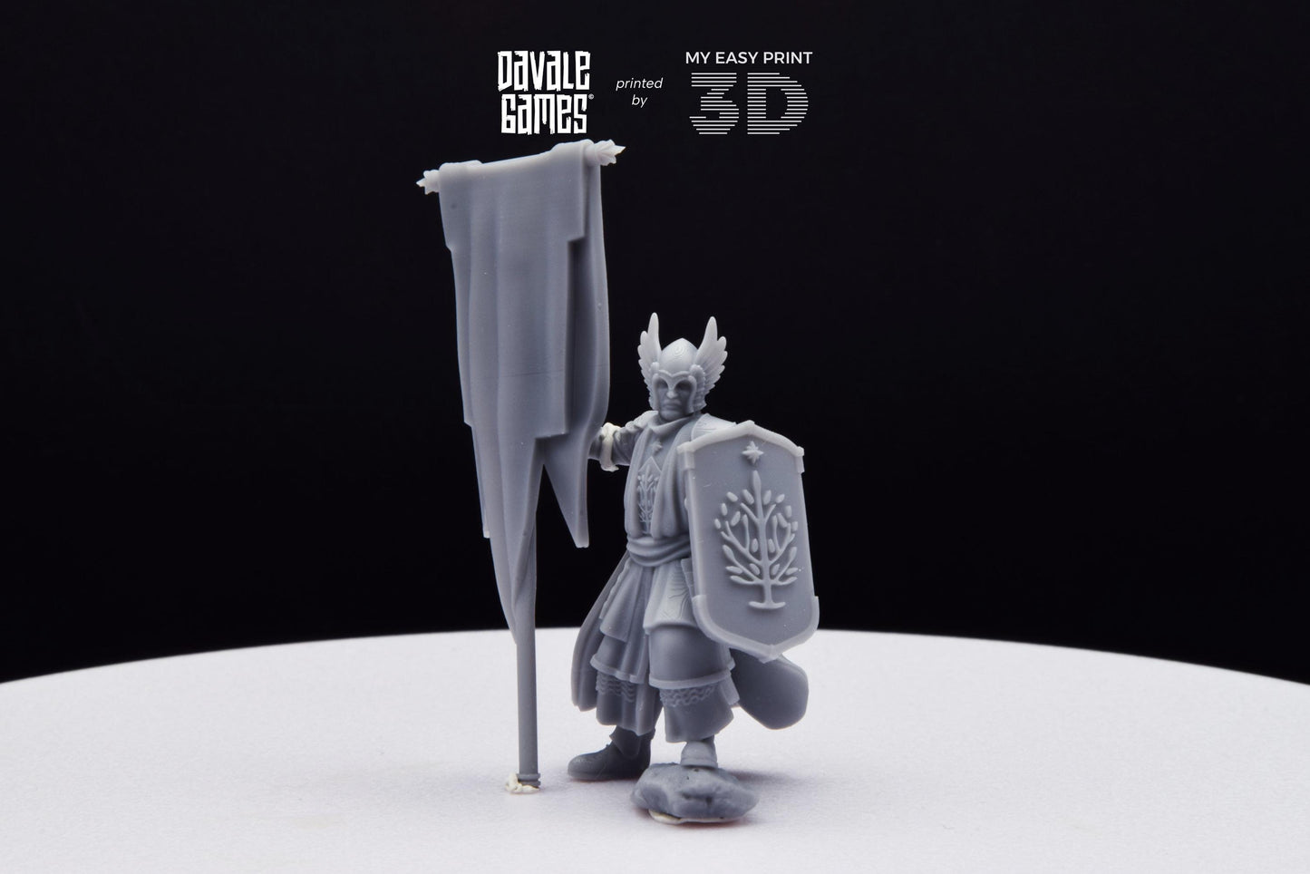 Grey Castle Tree Guard With Banner - Foot - Davale Games - 3D Printed with high quality resin for LOTR/D&D games