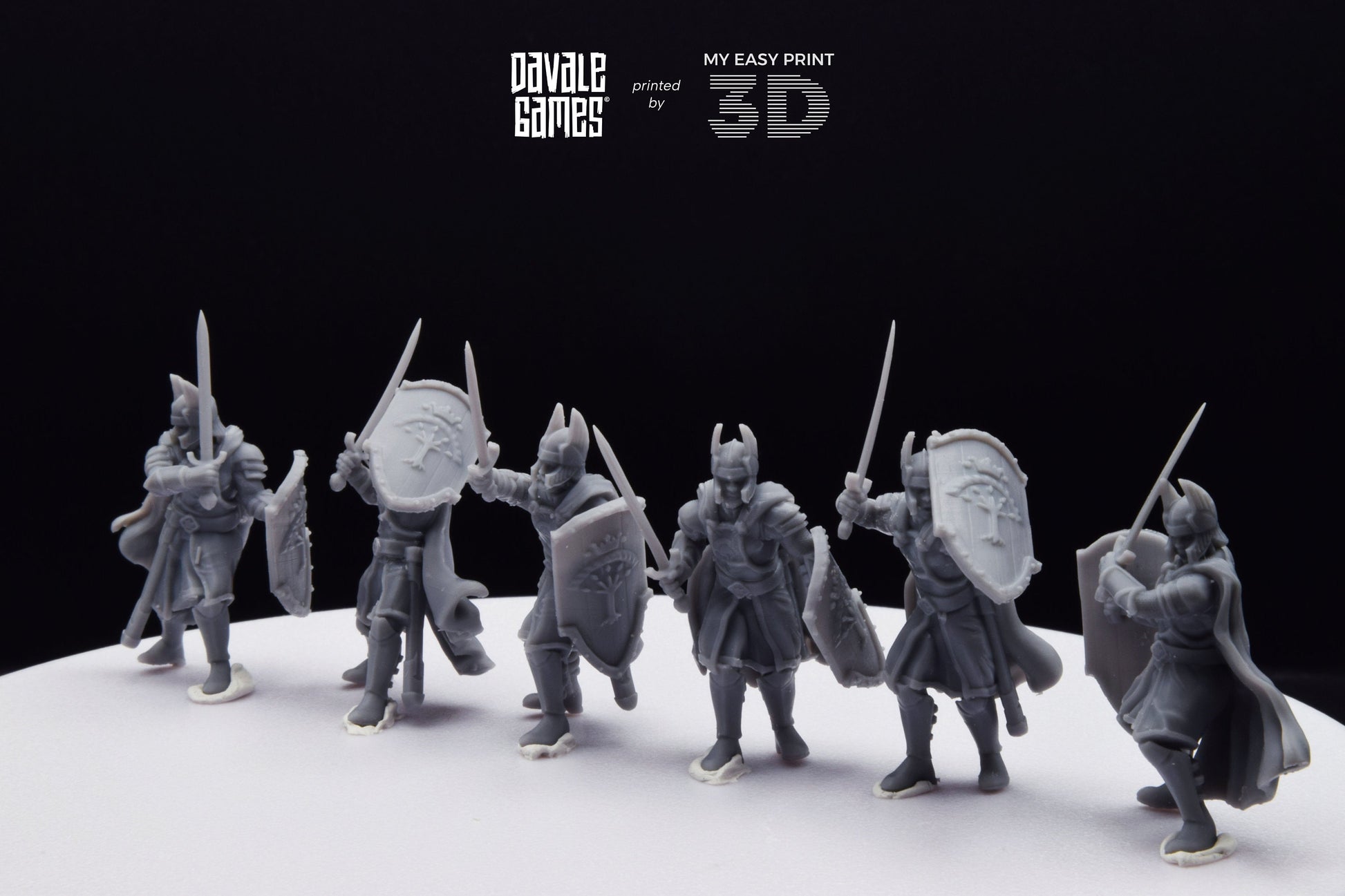 Old High Human Warriors Swordmen - Davale Games - 3D Printed with high quality resin for LOTR/D&D games