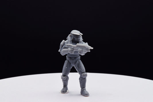 Halo Spartan Master Chief Classic [CE] Miniature - TheSTLSmith - 3D Printed with High Quality Resin for Wargame/Skirmish/D&D