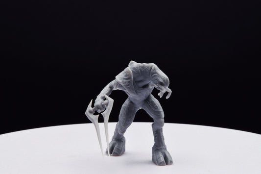 Halo Arbiter Miniature - TheSTLSmith - 3D Printed with High Quality Resin for Wargame/Skirmish/D&D