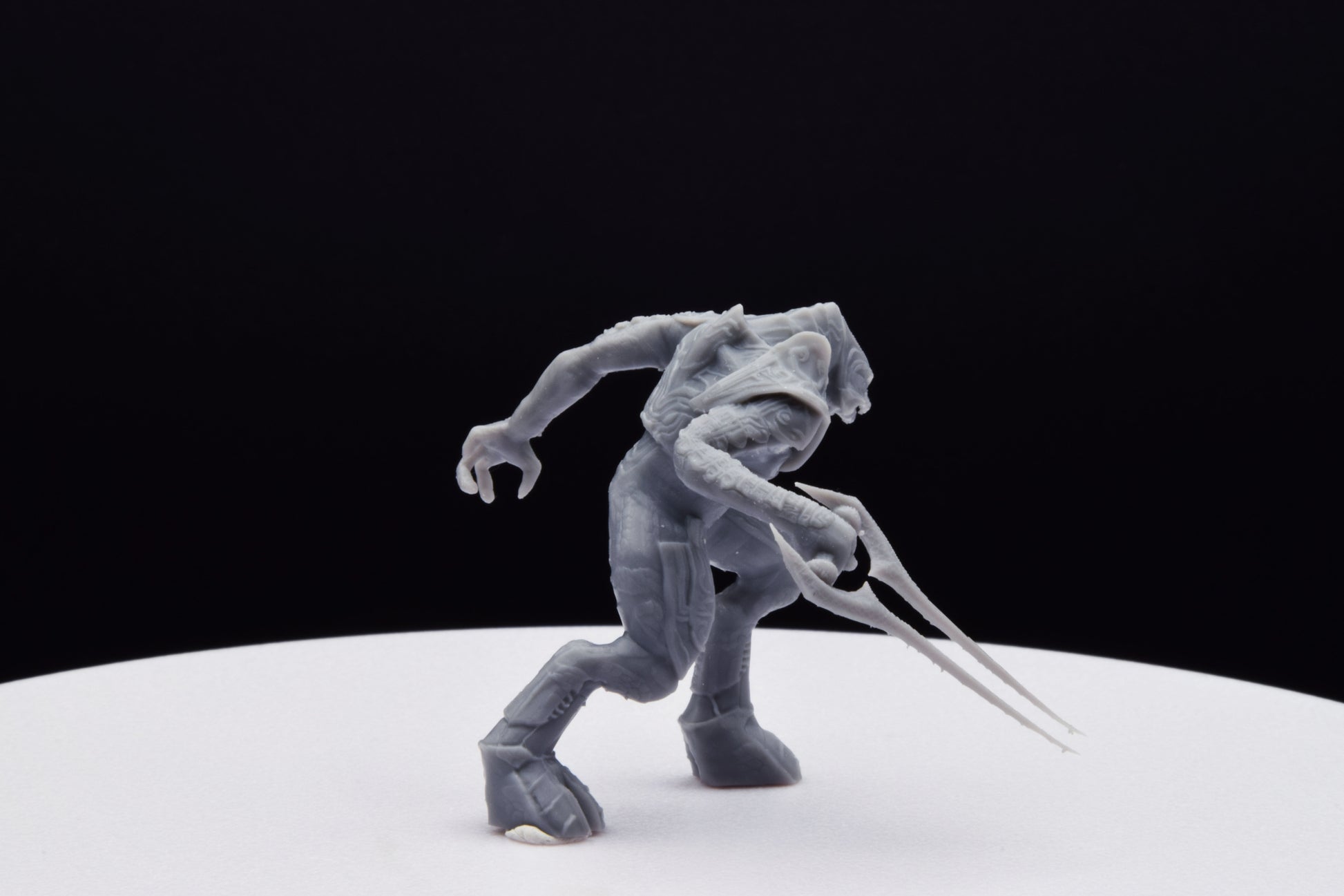Halo Arbiter Miniature - TheSTLSmith - 3D Printed with High Quality Resin for Wargame/Skirmish/D&D