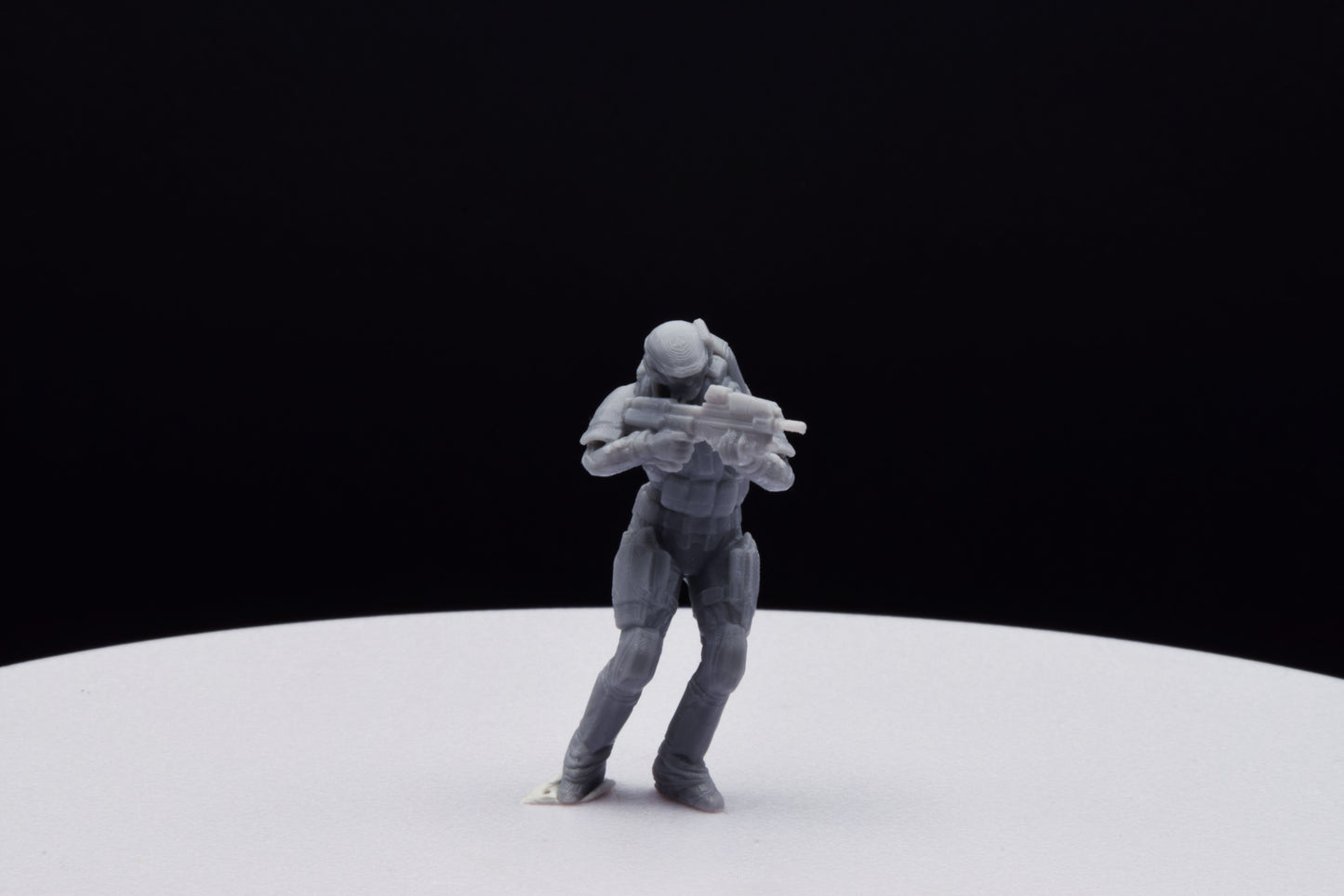 Halo Marine Female Light [Reach] Miniature - TheSTLSmith - 3D Printed with High Quality Resin for Wargame/Skirmish/D&D