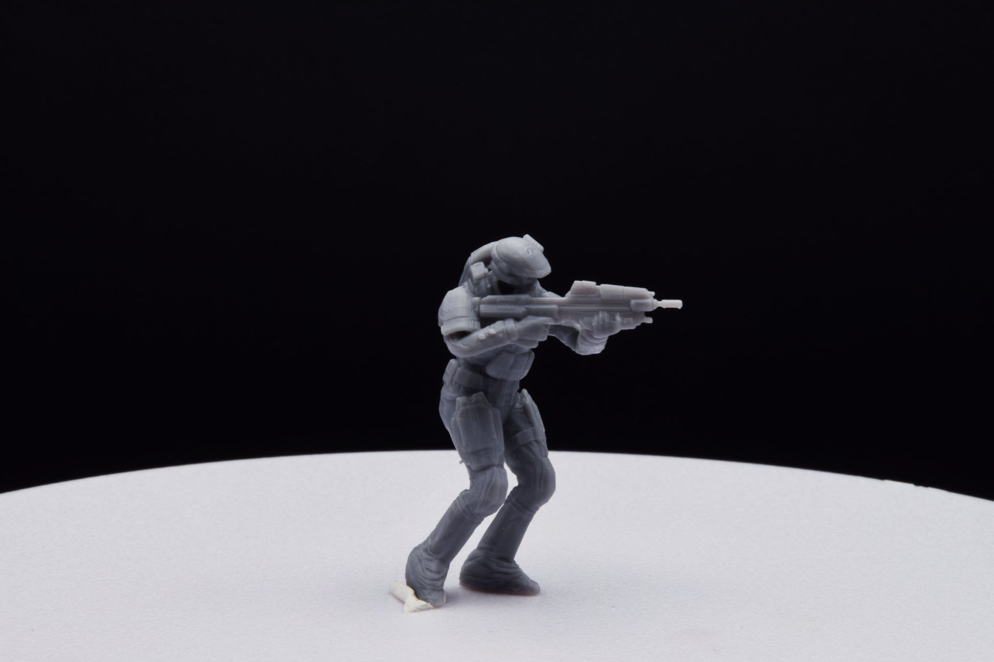 Halo Marine Female Light [Reach] Miniature - TheSTLSmith - 3D Printed with High Quality Resin for Wargame/Skirmish/D&D