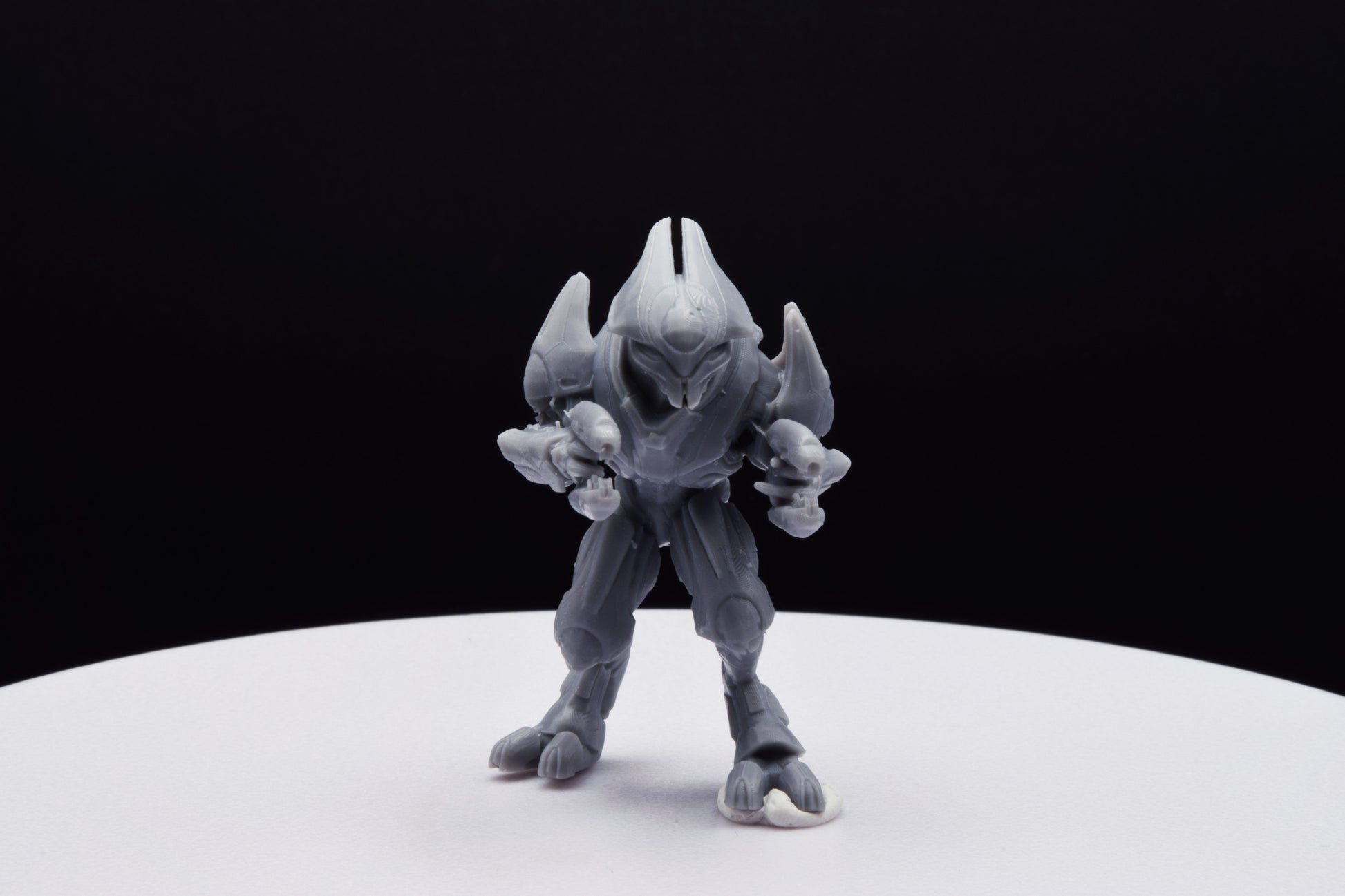 Halo Elite Ultra [Reach] Miniature - TheSTLSmith - 3D Printed with High Quality Resin for Wargame/Skirmish/D&D