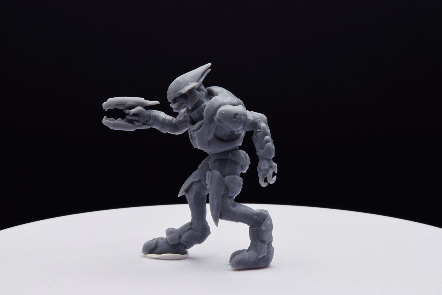 Halo Elite Minor [Reach] Miniature - TheSTLSmith - 3D Printed with High Quality Resin for Wargame/Skirmish/D&D