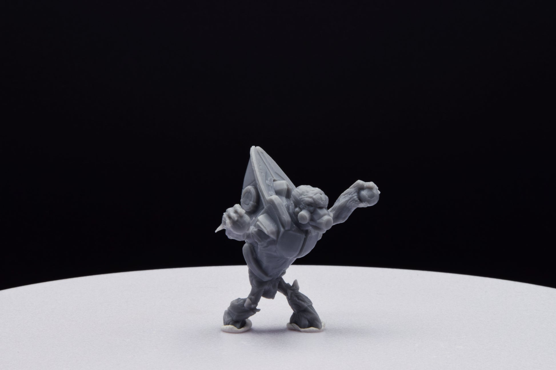 Halo Grunt Minor Kamikaze [Reach] Miniature - TheSTLSmith - 3D Printed with High Quality Resin for Wargame/Skirmish/D&D