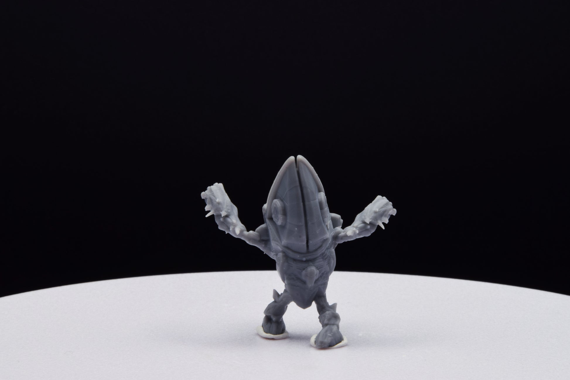 Halo Grunt Minor Kamikaze [Reach] Miniature - TheSTLSmith - 3D Printed with High Quality Resin for Wargame/Skirmish/D&D