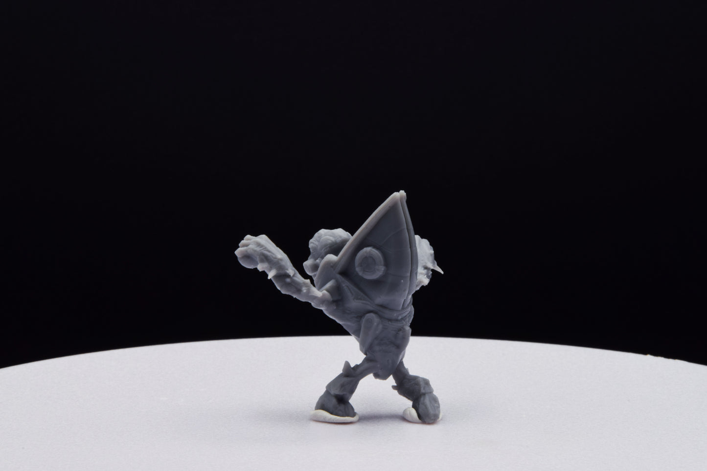 Halo Grunt Minor Kamikaze [Reach] Miniature - TheSTLSmith - 3D Printed with High Quality Resin for Wargame/Skirmish/D&D