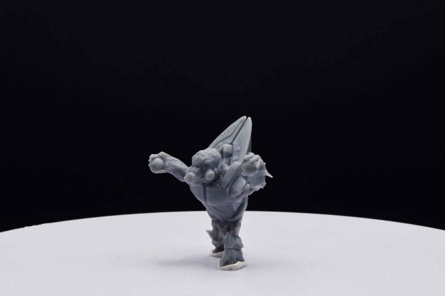 Halo Grunt Minor Kamikaze [Reach] Miniature - TheSTLSmith - 3D Printed with High Quality Resin for Wargame/Skirmish/D&D