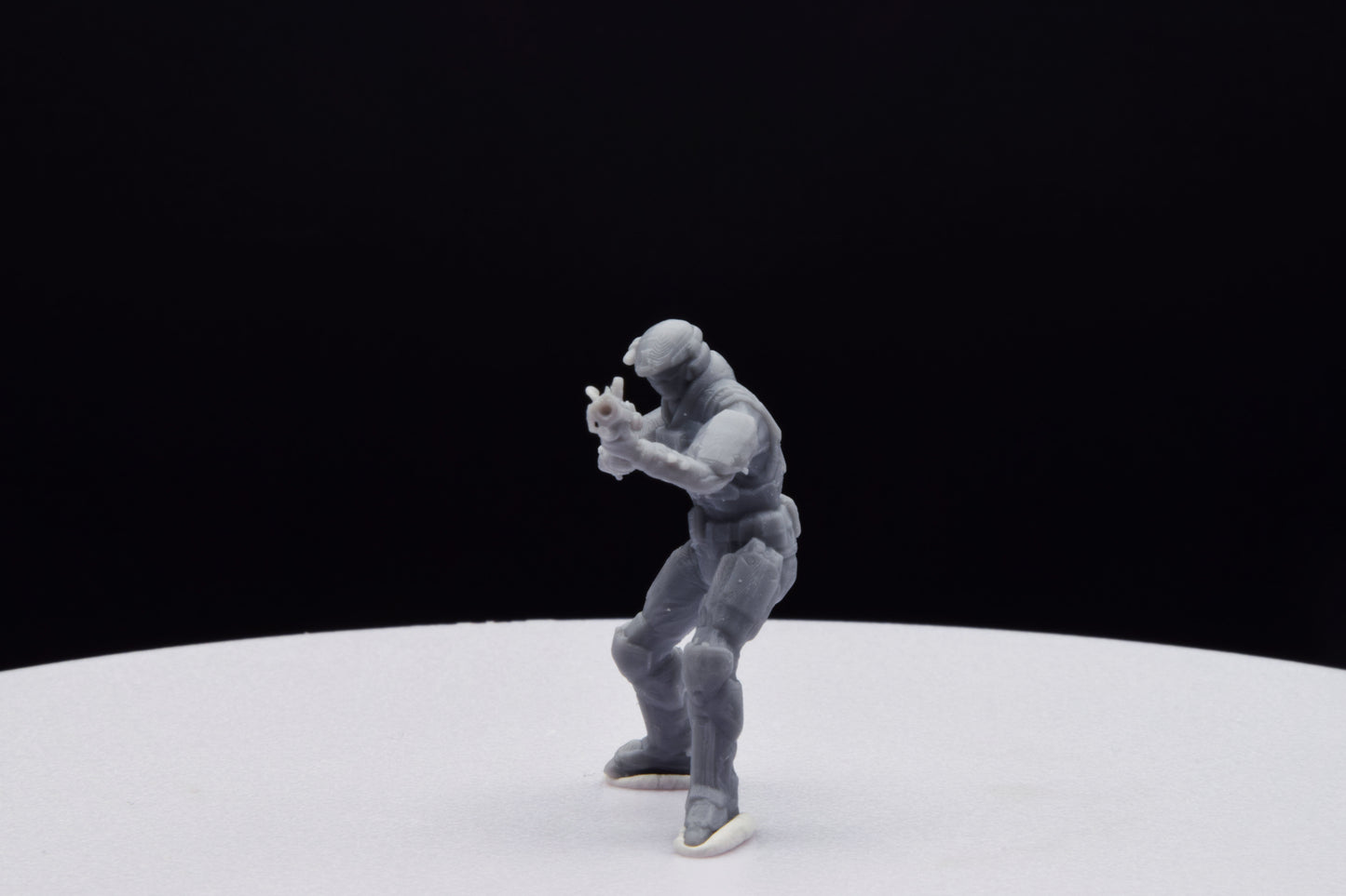 Halo Marine Female Heavy [Reach] Miniature - TheSTLSmith - 3D Printed with High Quality Resin for Wargame/Skirmish/D&D