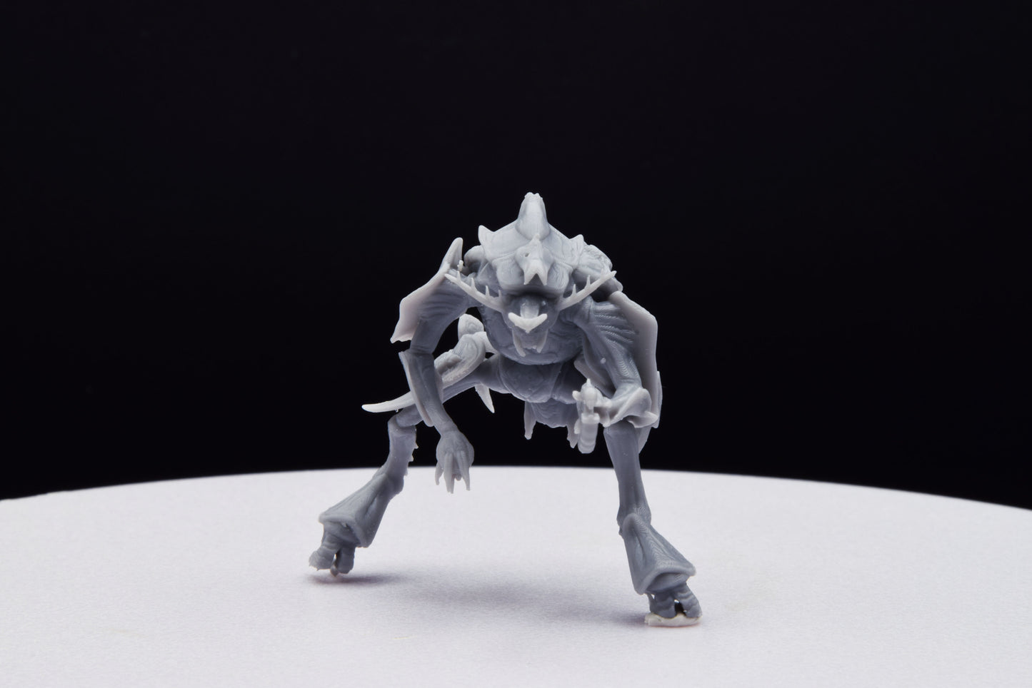 Halo Bugger Officer [Reach] Miniature - TheSTLSmith - 3D Printed with High Quality Resin for Wargame/Skirmish/D&D
