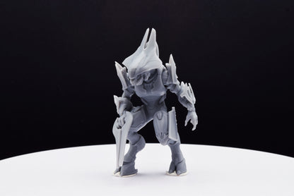 Halo Elite Councilor Honor Guard Miniature - 3D Printed with High Quality Resin for Wargame/Skirmish/D&D