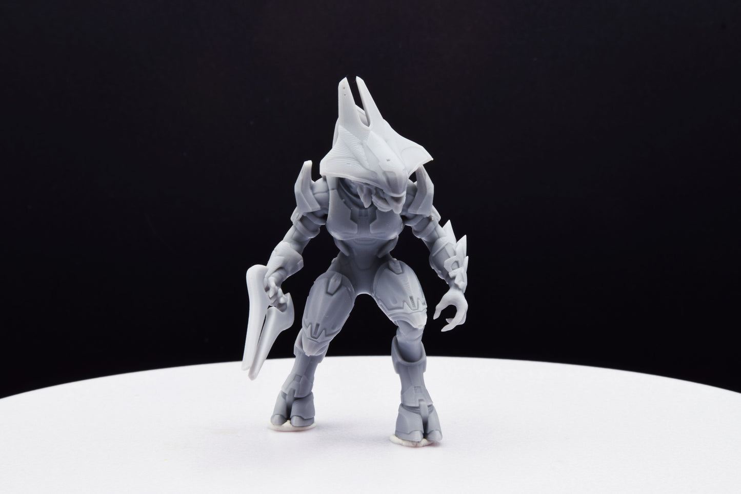 Halo Elite Councilor Miniature - 3D Printed with High Quality Resin for Wargame/Skirmish/D&D