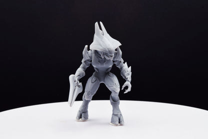 Halo Elite Councilor Miniature - 3D Printed with High Quality Resin for Wargame/Skirmish/D&D