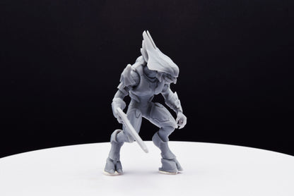 Halo Elite Councilor Miniature - 3D Printed with High Quality Resin for Wargame/Skirmish/D&D