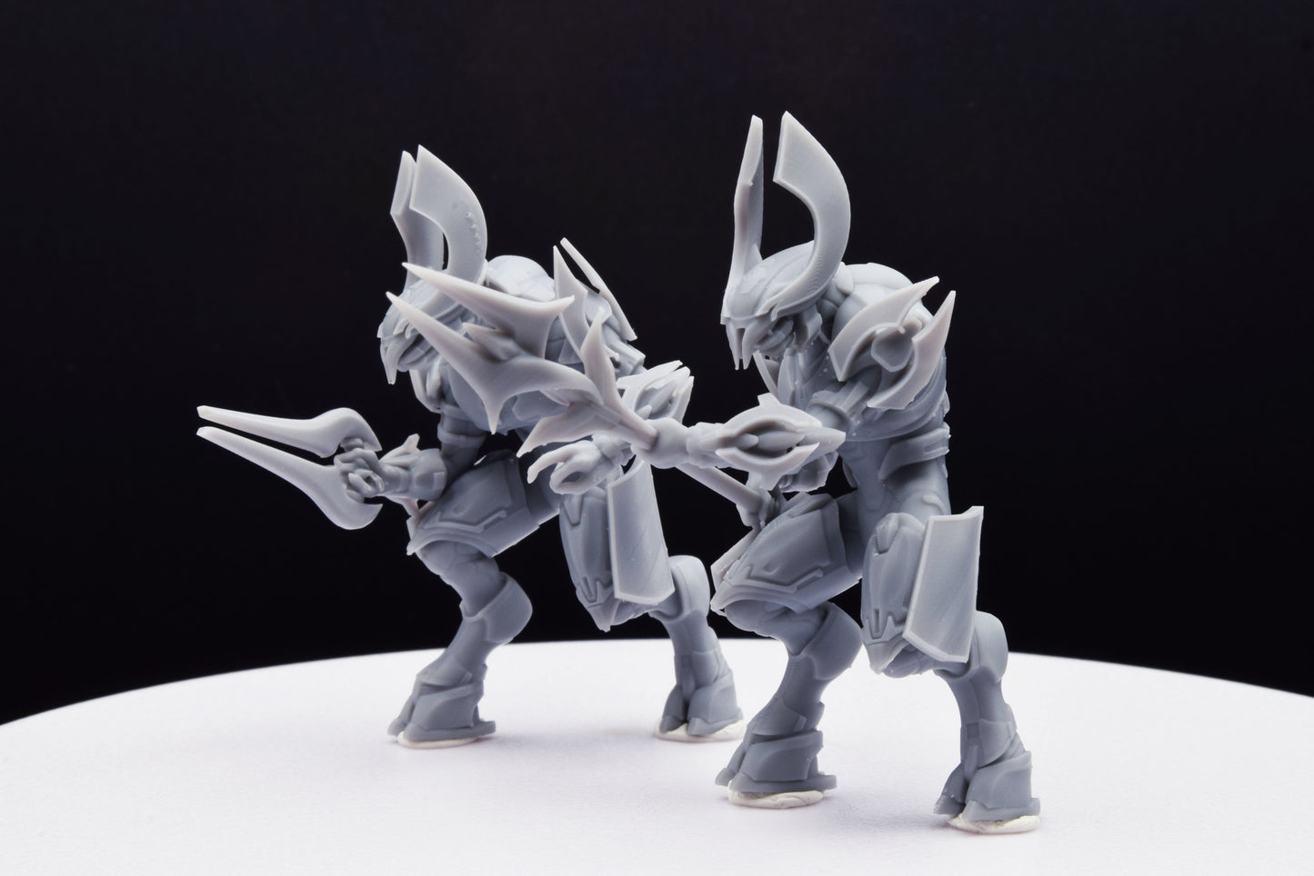 Halo Elite Honor Guards Miniature - 3D Printed with High Quality Resin for Wargame/Skirmish/D&D