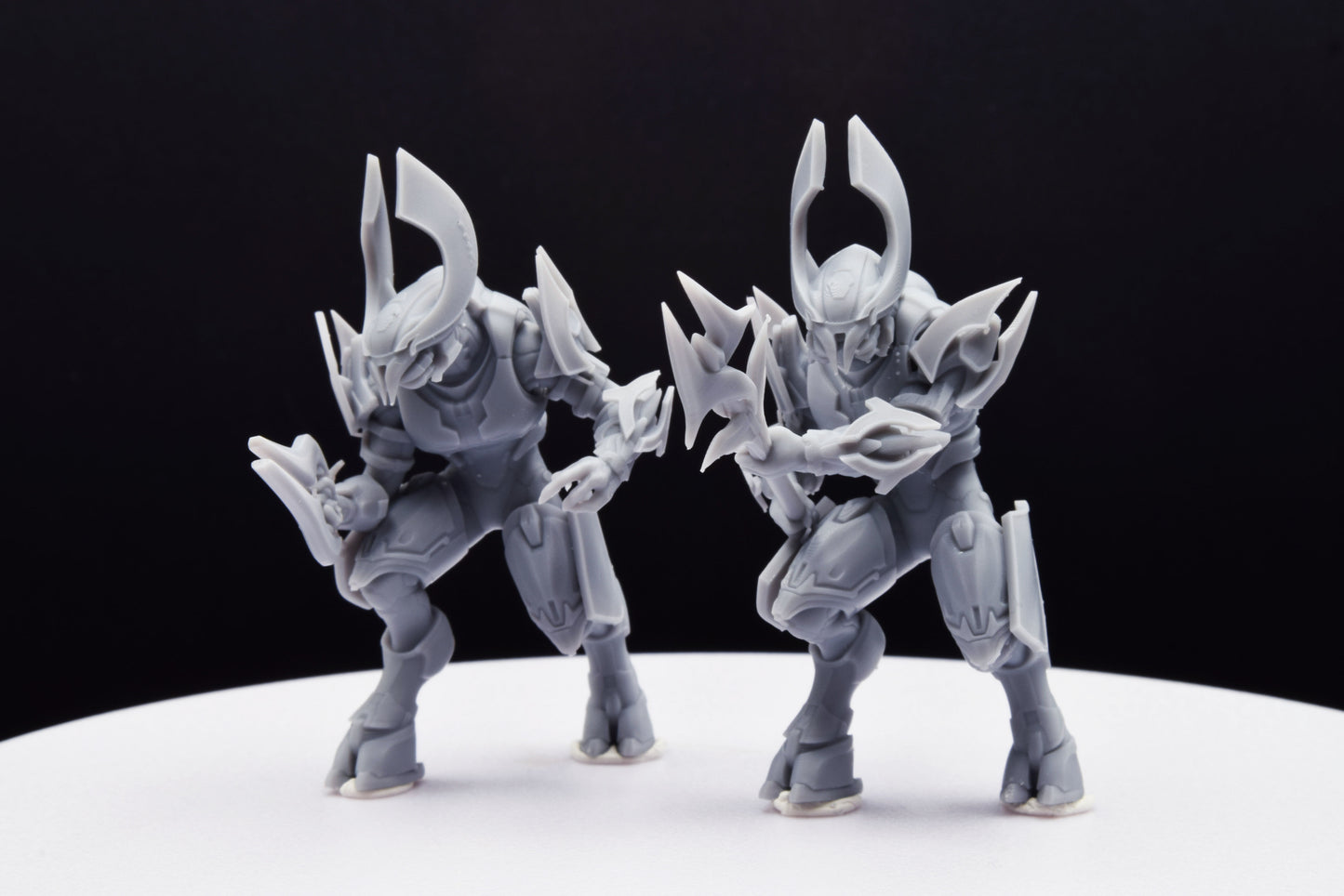 Halo Elite Honor Guards Miniature - 3D Printed with High Quality Resin for Wargame/Skirmish/D&D