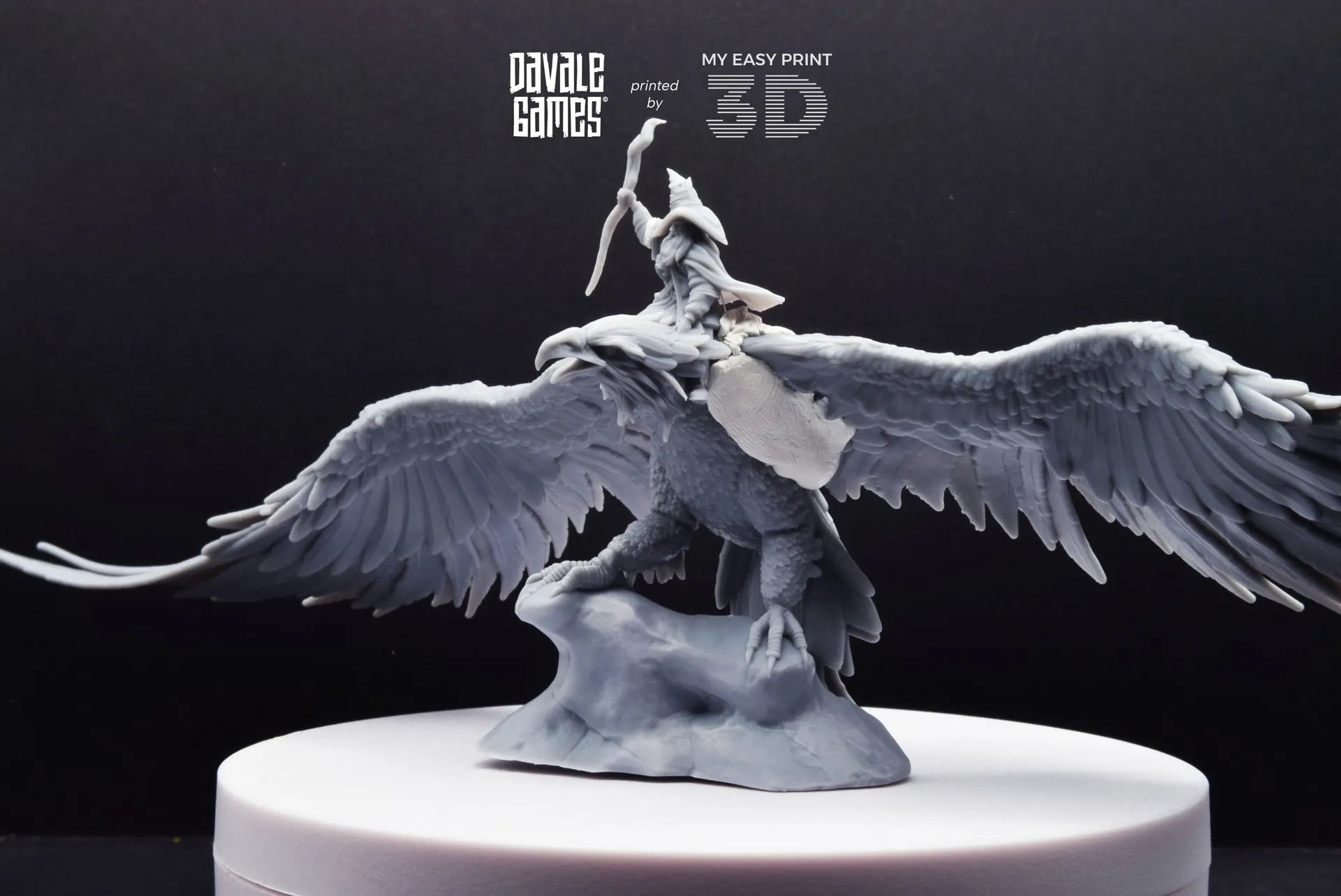 Mage on Eagle - Davale Games - 3D Printed with high quality resin for LOTR/D&D games