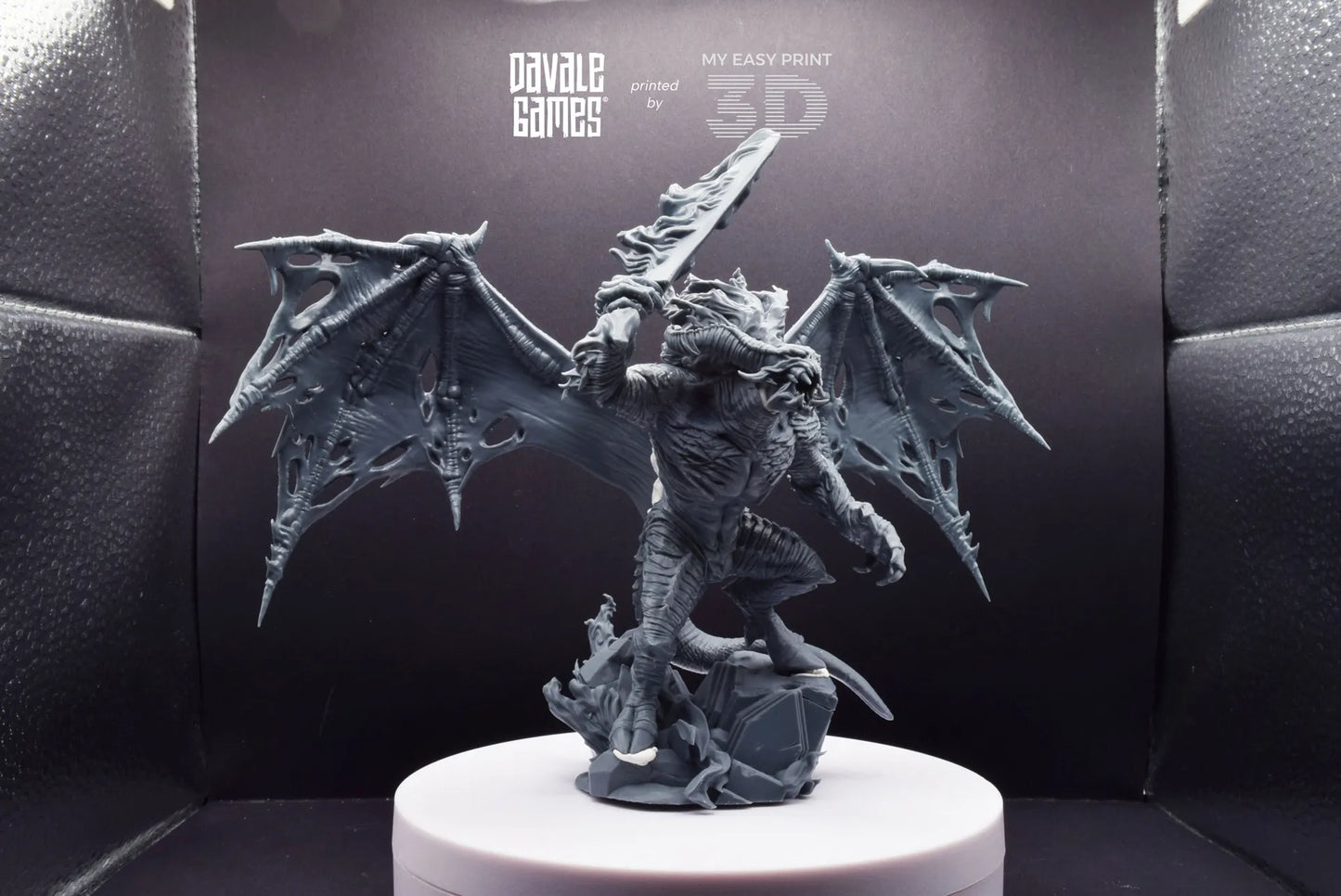 Ancient Demon of the Cave - Goblins of the cave - Davale Games - 3D Printed with high quality resin for LOTR/D&D games