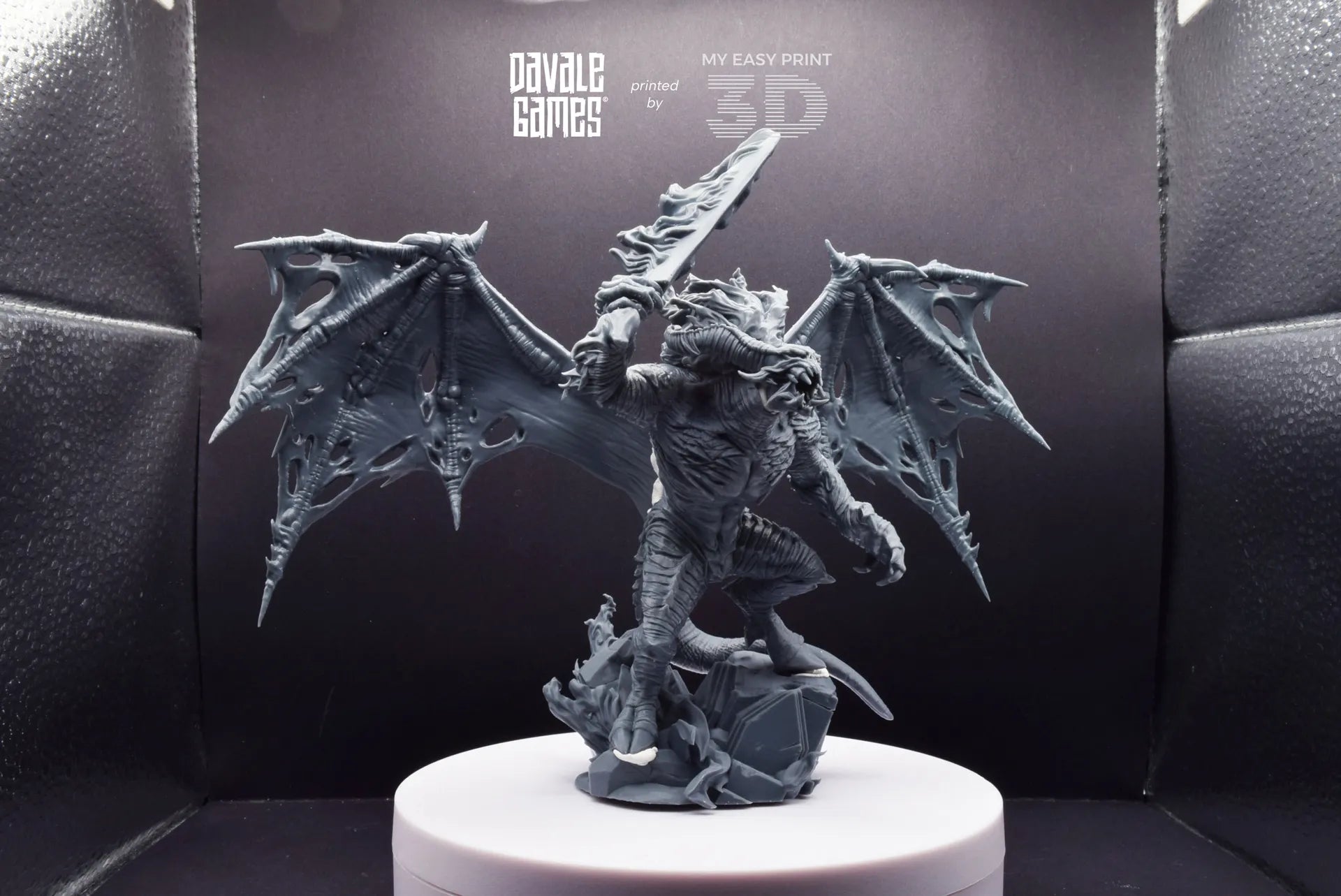 Ancient Demon of the Cave - Goblins of the cave - Davale Games - 3D Printed with high quality resin for LOTR/D&D games