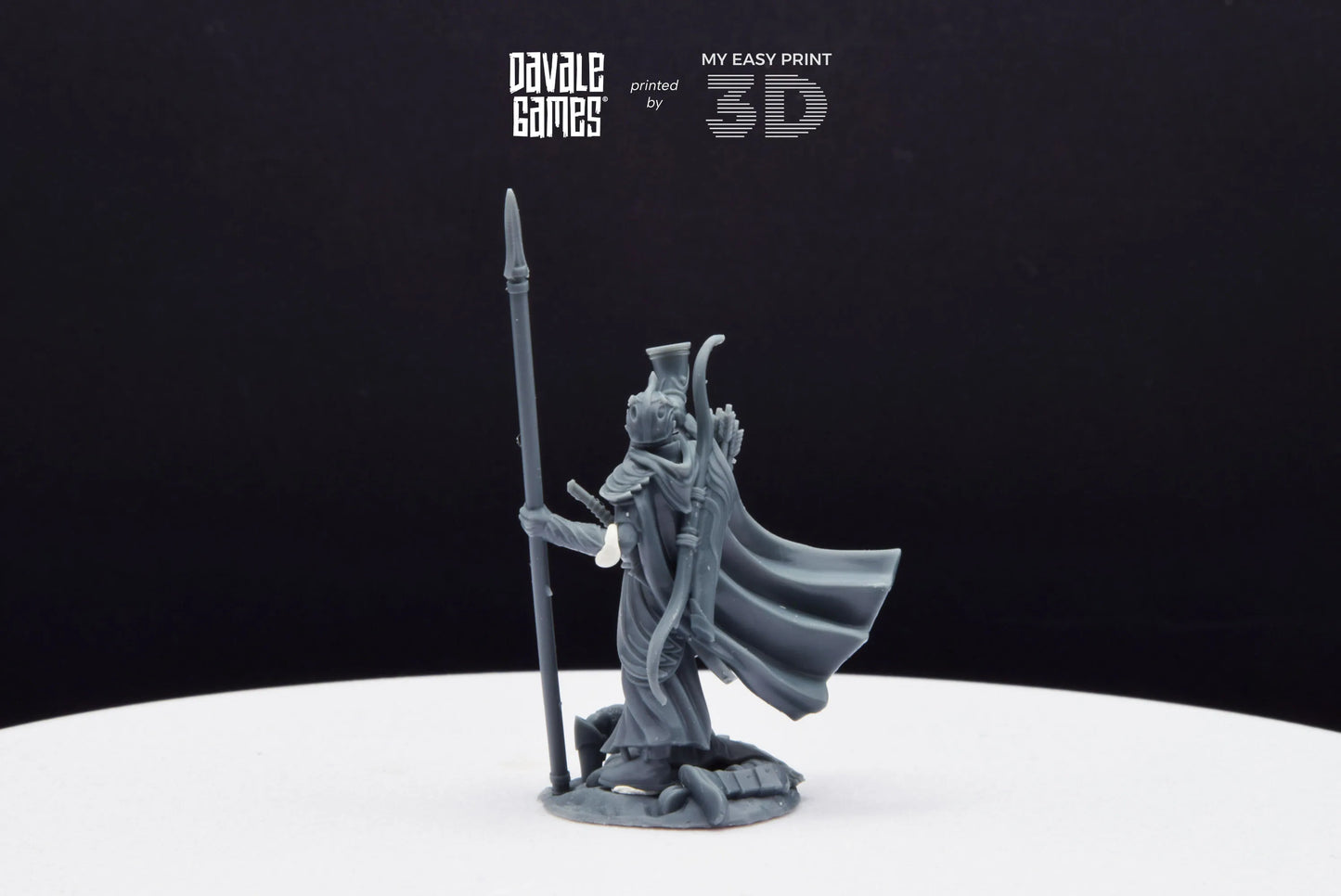 Galanthir Elves Warrior with Horn and Spear - Davale Games - 3D Printed with high quality resin for LOTR/D&D games