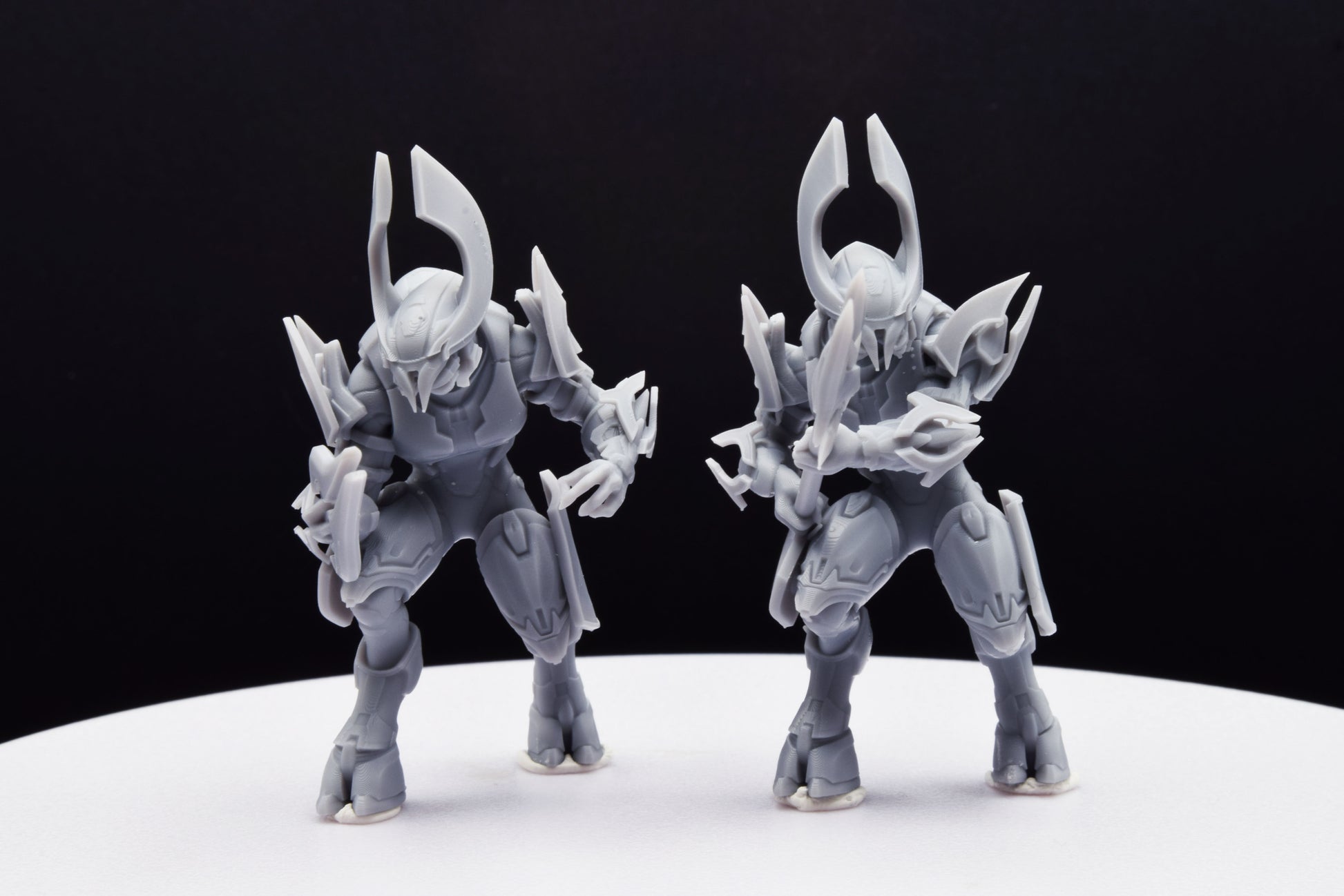 Halo Elite Honor Guards Miniature - 3D Printed with High Quality Resin for Wargame/Skirmish/D&D