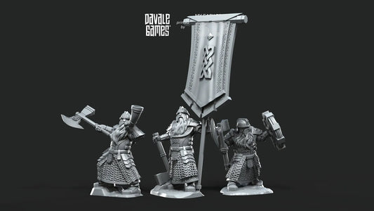 Kalak Dwarves Command Group - Davale Games - 3D Printed with high quality resin for LOTR/D&D games