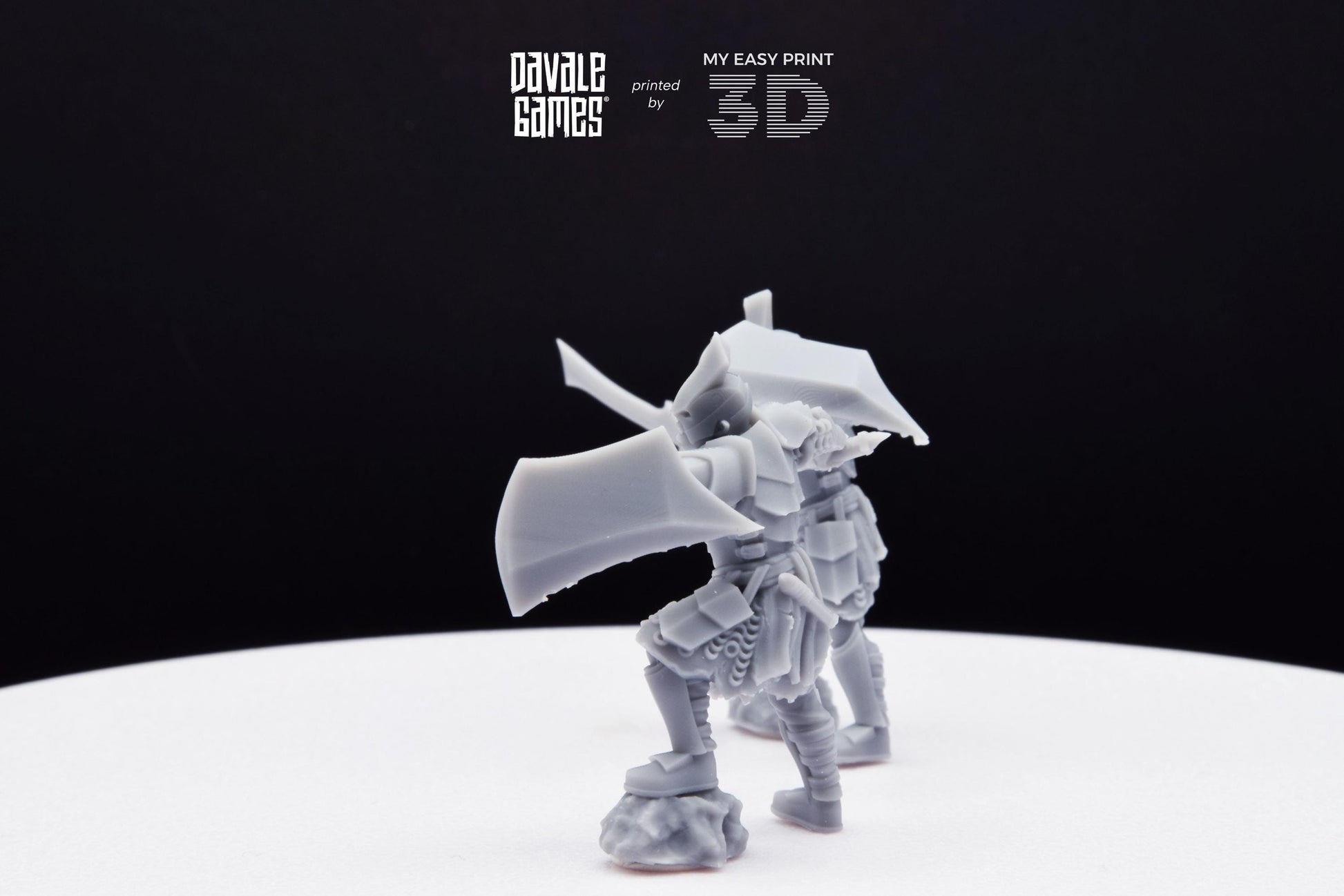 Captain Super Orc - Davale Games - 3D Printed with high quality resin for LOTR/D&D games