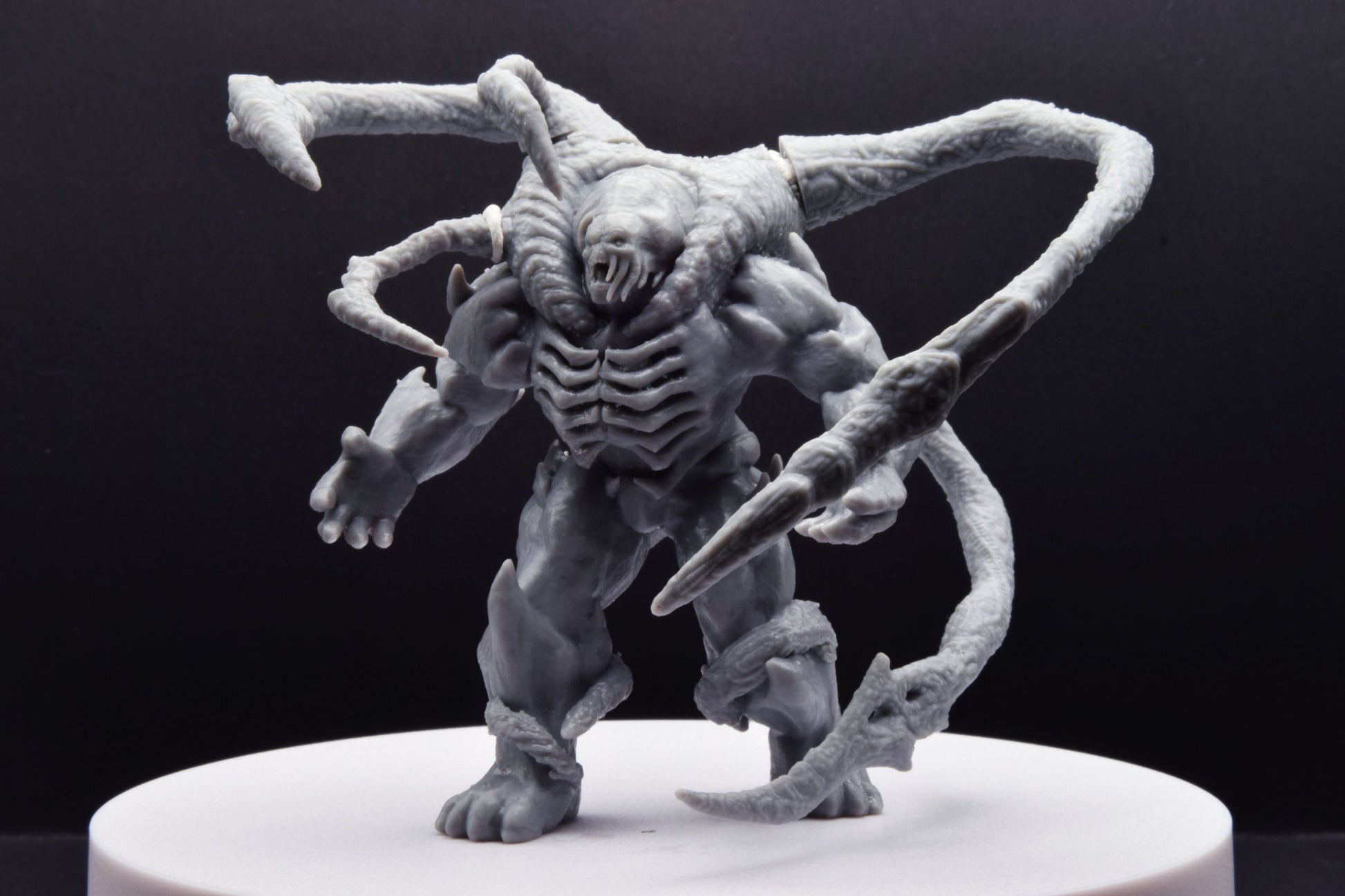 Gears Of War Lambent Berserker Miniature - GameQraft - 3D Printed with high quality resin for Skirmish/D&D games