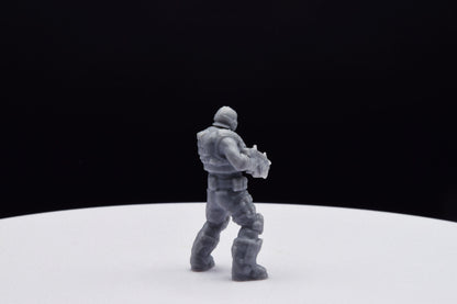 Gears Of War COG Soldier Summer Male Old Miniature - TheSTLSmith - 3D Printed with high quality resin for Skirmish/D&D games