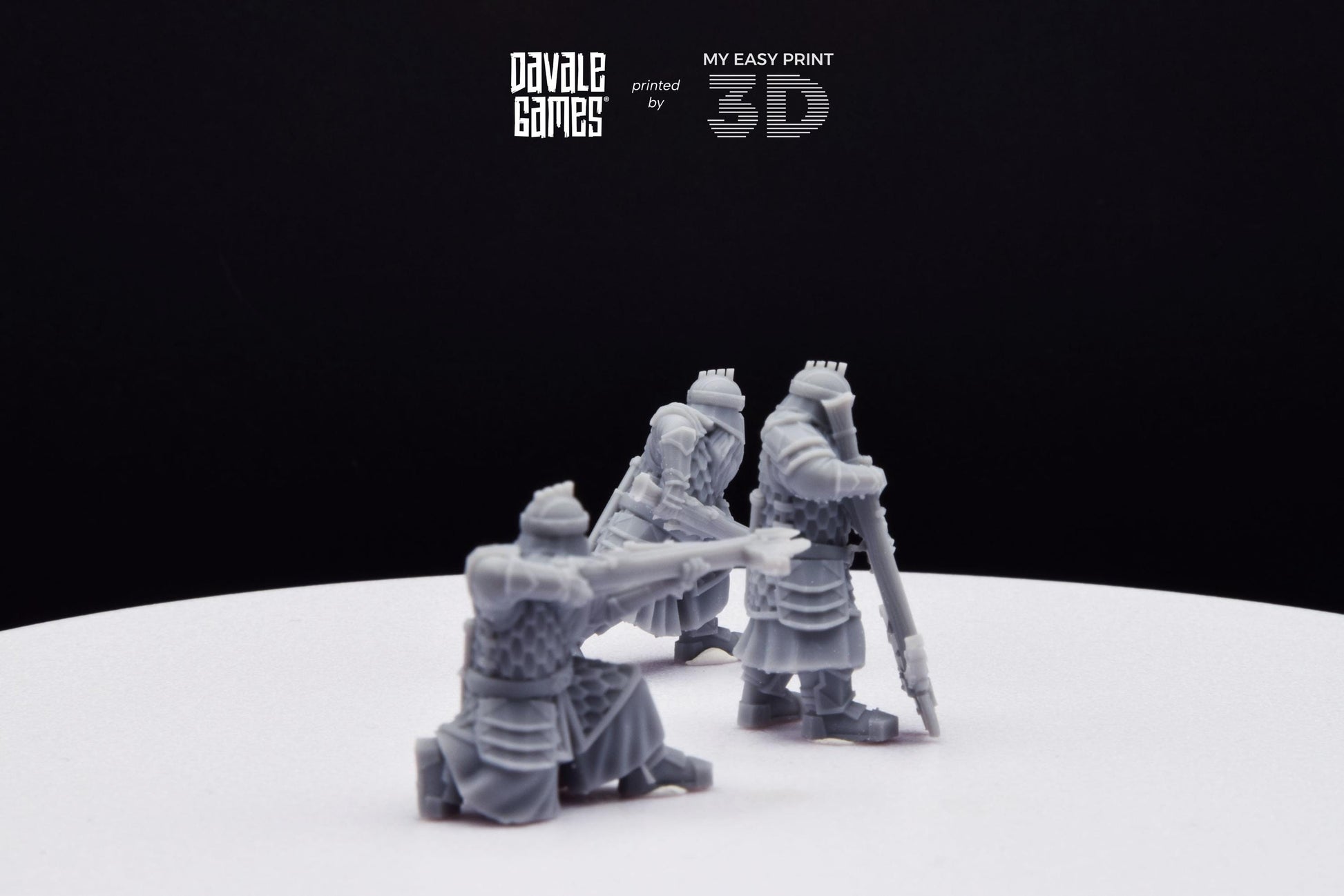 Silver Goat Dwarves with Crossbow - Davale Games - 3D Printed with high quality resin for LOTR/D&D games