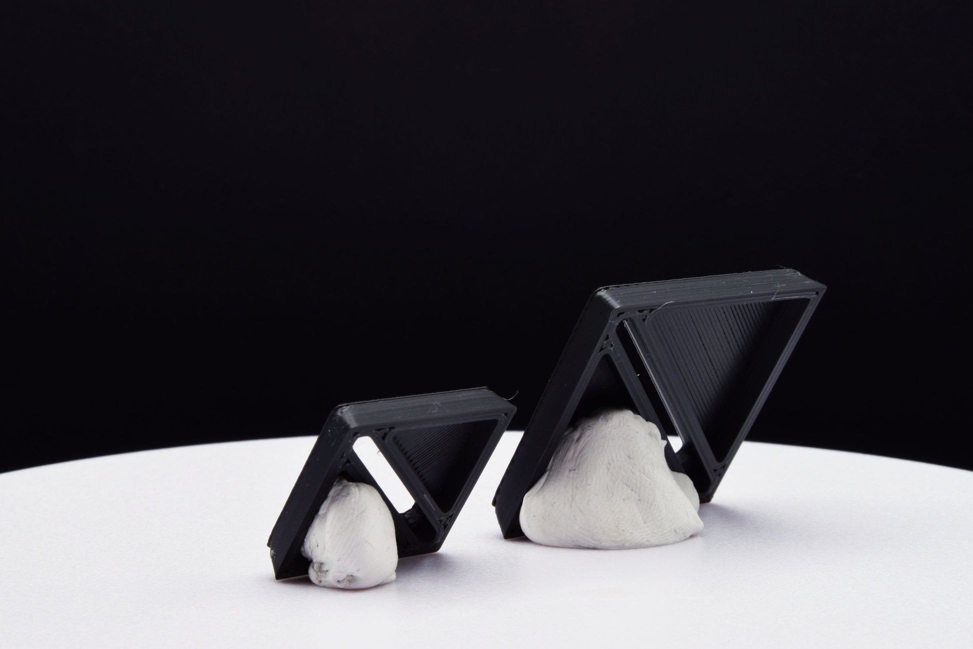 Slotted Square Bases for Miniatures (Diagonal) - 20mm 25mm 30mm - 3D Printed with high quality PLA+ for Tabletop Games/Wargames/D&D games