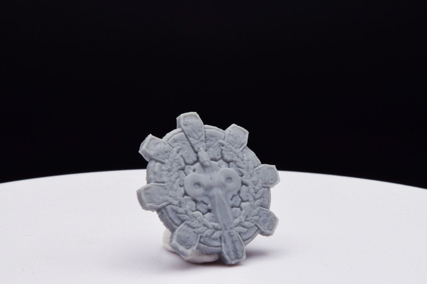 Gears Of War Bases for Miniatures - TheSTLSmith - 3D Printed with high quality resin for Skirmish/D&D games
