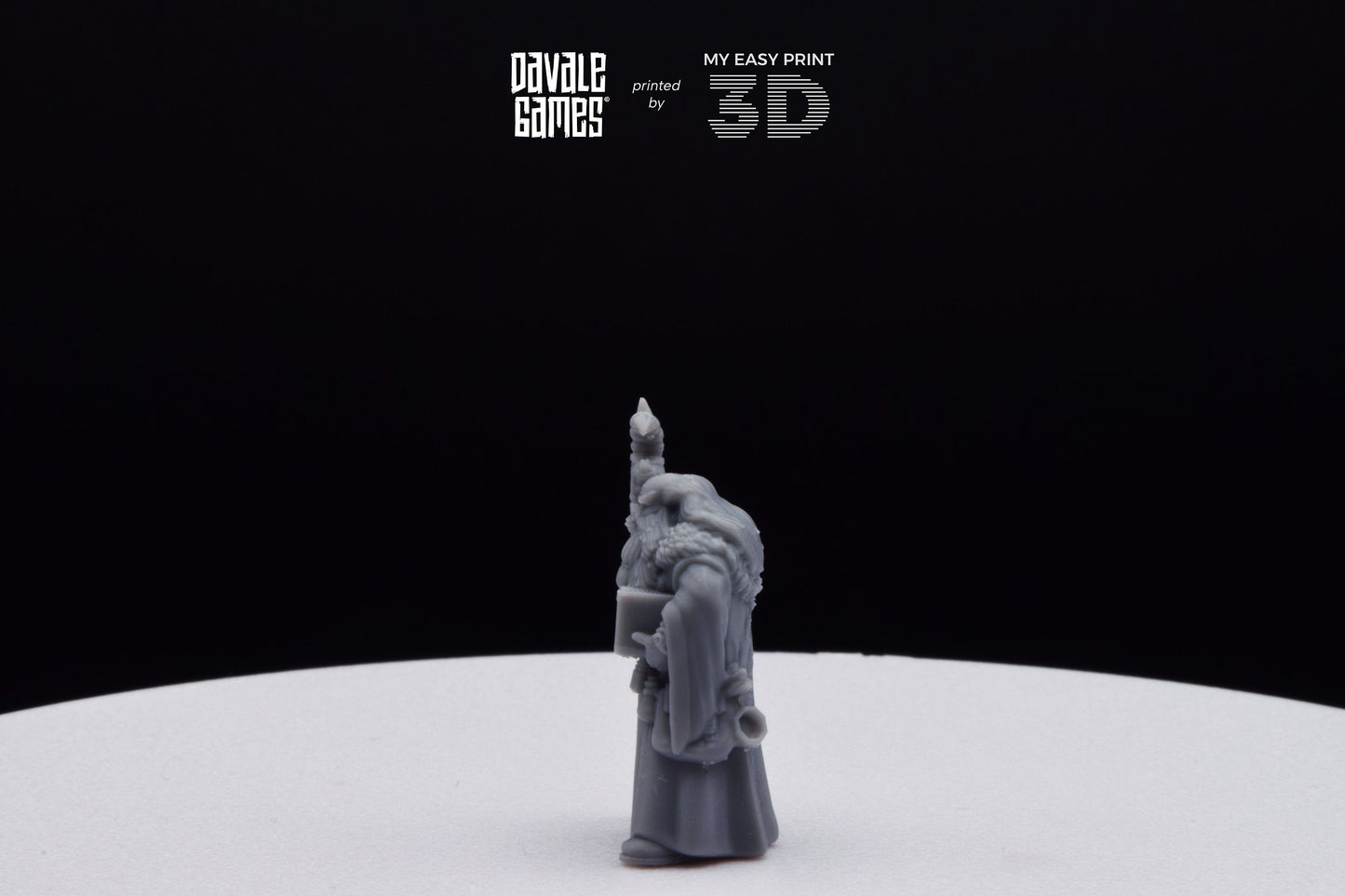 Flea Stonestaff - Davale Games - 3D Printed with high quality resin for LOTR/D&D games
