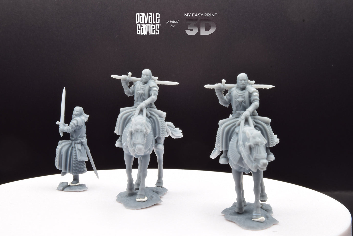 High Human Prince - Foot and Mounted - Davale Games - 3D Printed with high quality resin for LOTR/D&D games