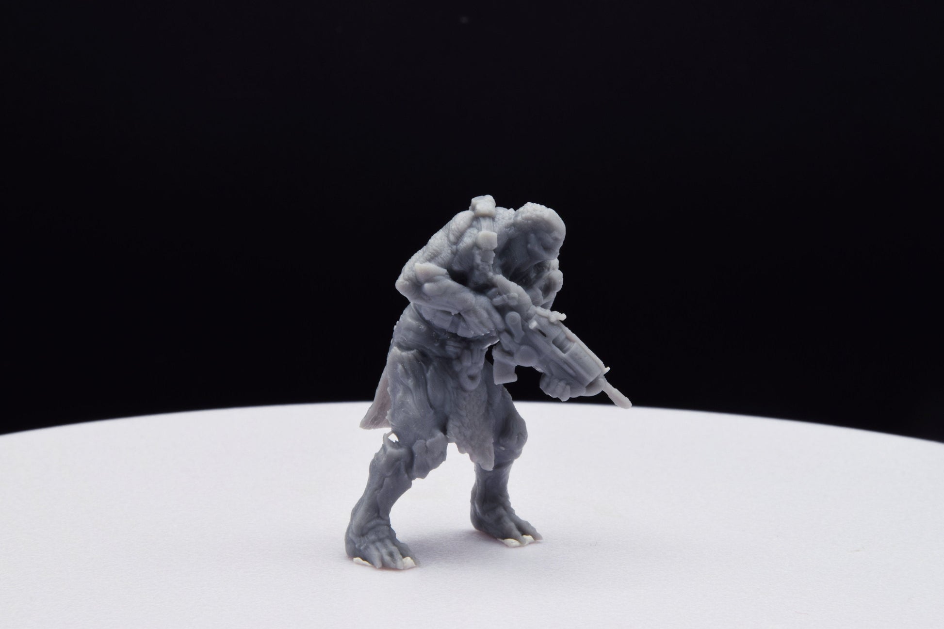 Gears Of War Swarm Drone Rifle [4] Miniature - TheSTLSmith - 3D Printed with high quality resin for Skirmish/D&D games